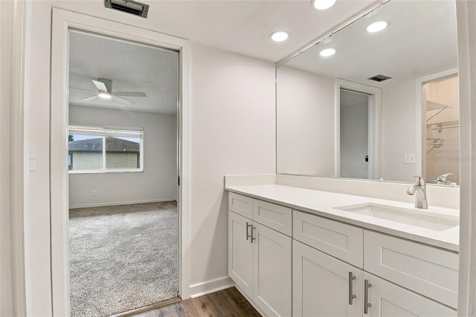 Condominium at 721 83RD AVE N #202, ST PETERSBURG, photo 17 of 22