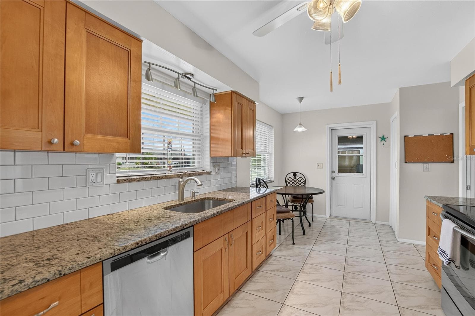 Single Family Residence at 1517 ALLEGHENY DR, SUN CITY CENTER, photo 7 of 62