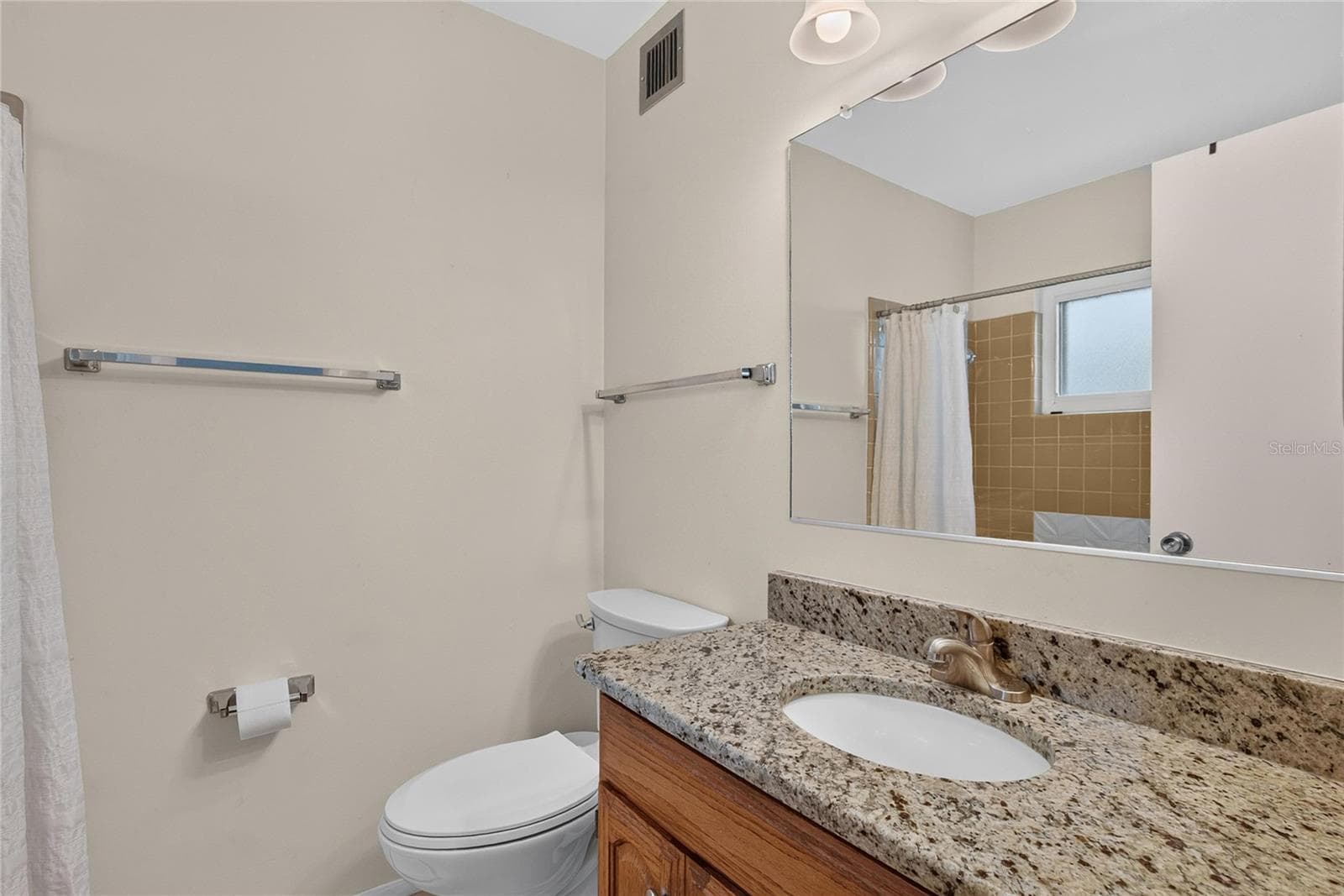 Single Family Residence at 1517 ALLEGHENY DR, SUN CITY CENTER, photo 12 of 62