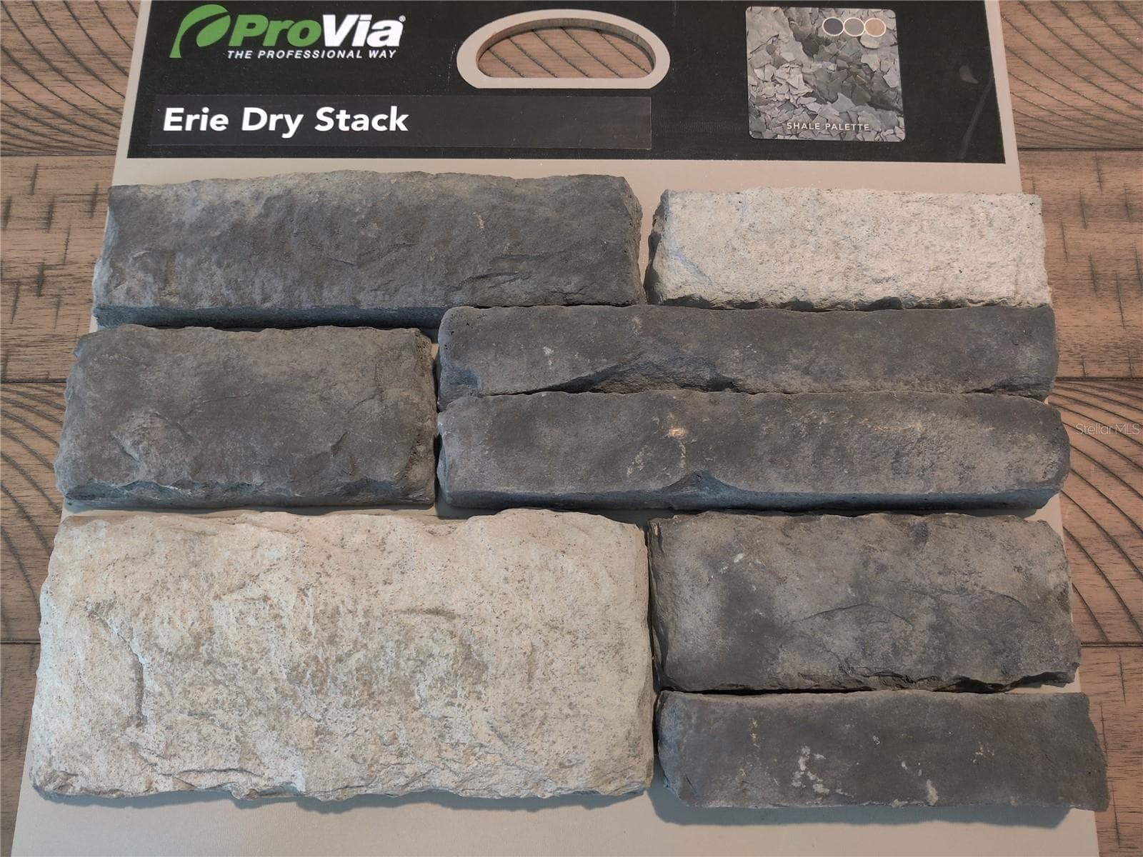 Exterior Stone - 16299 PENN STATE RD, WEEKI WACHEE