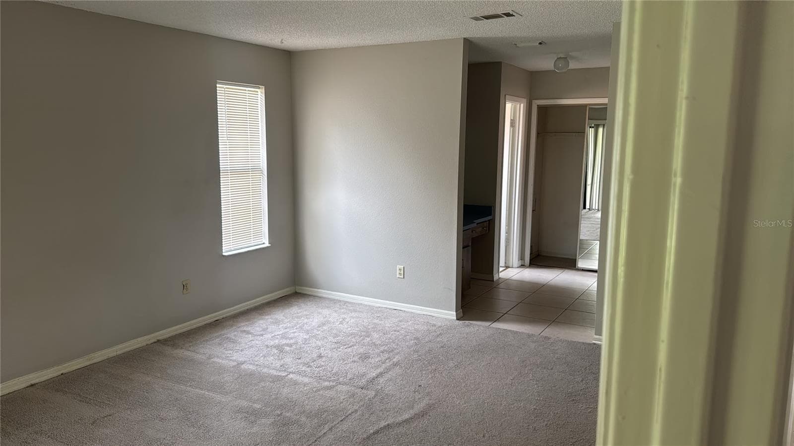 Single Family Residence at 3124 PIGEON COVE ST, DELTONA, photo 4 of 10