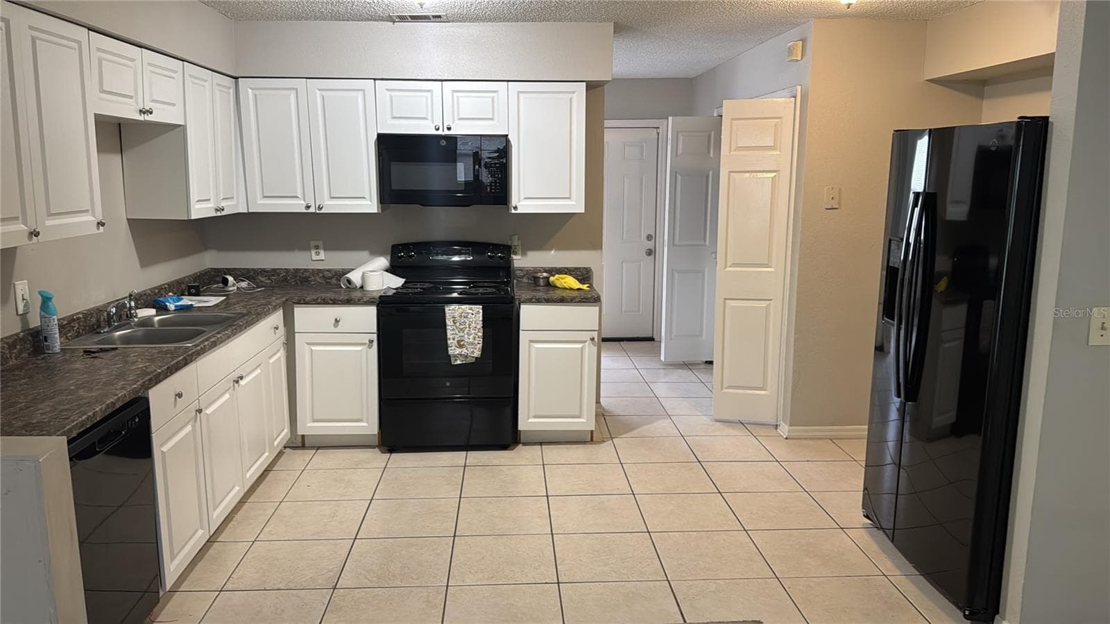 Single Family Residence at 3124 PIGEON COVE ST, DELTONA, photo 5 of 10