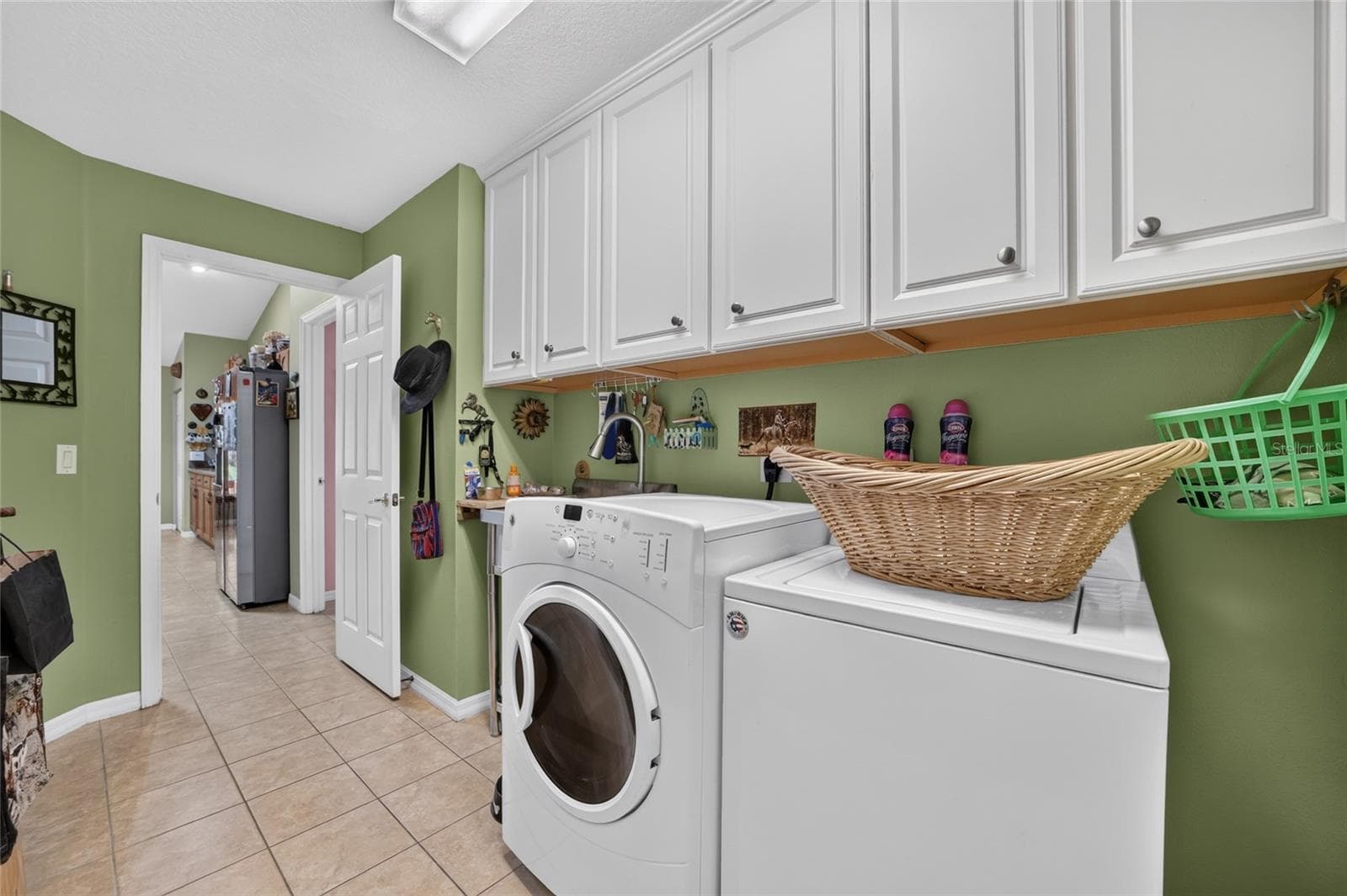 Single Family Residence at 4295 N BRIDGER DR, BEVERLY HILLS, photo 21 of 62