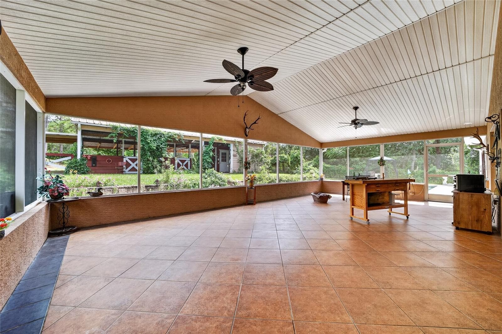 Single Family Residence at 4295 N BRIDGER DR, BEVERLY HILLS, photo 24 of 62