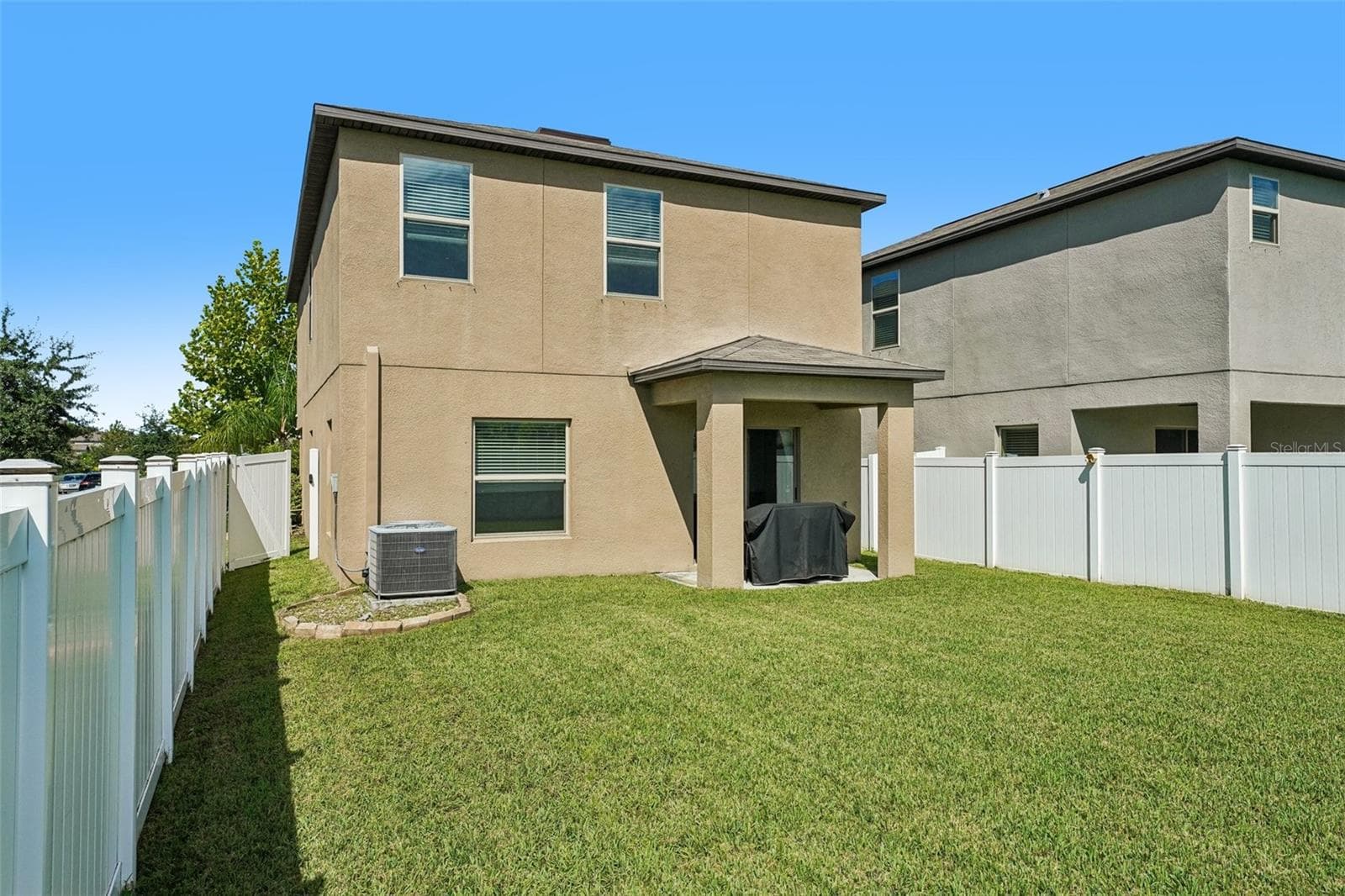 Single Family Residence at 4714 RON EDDIE PL, TAMPA, photo 38 of 58