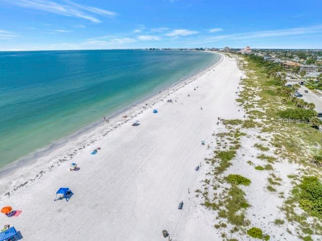Condominium at 1800 PASS-A-GRILLE WAY #5, ST PETE BEACH, photo 37 of 43