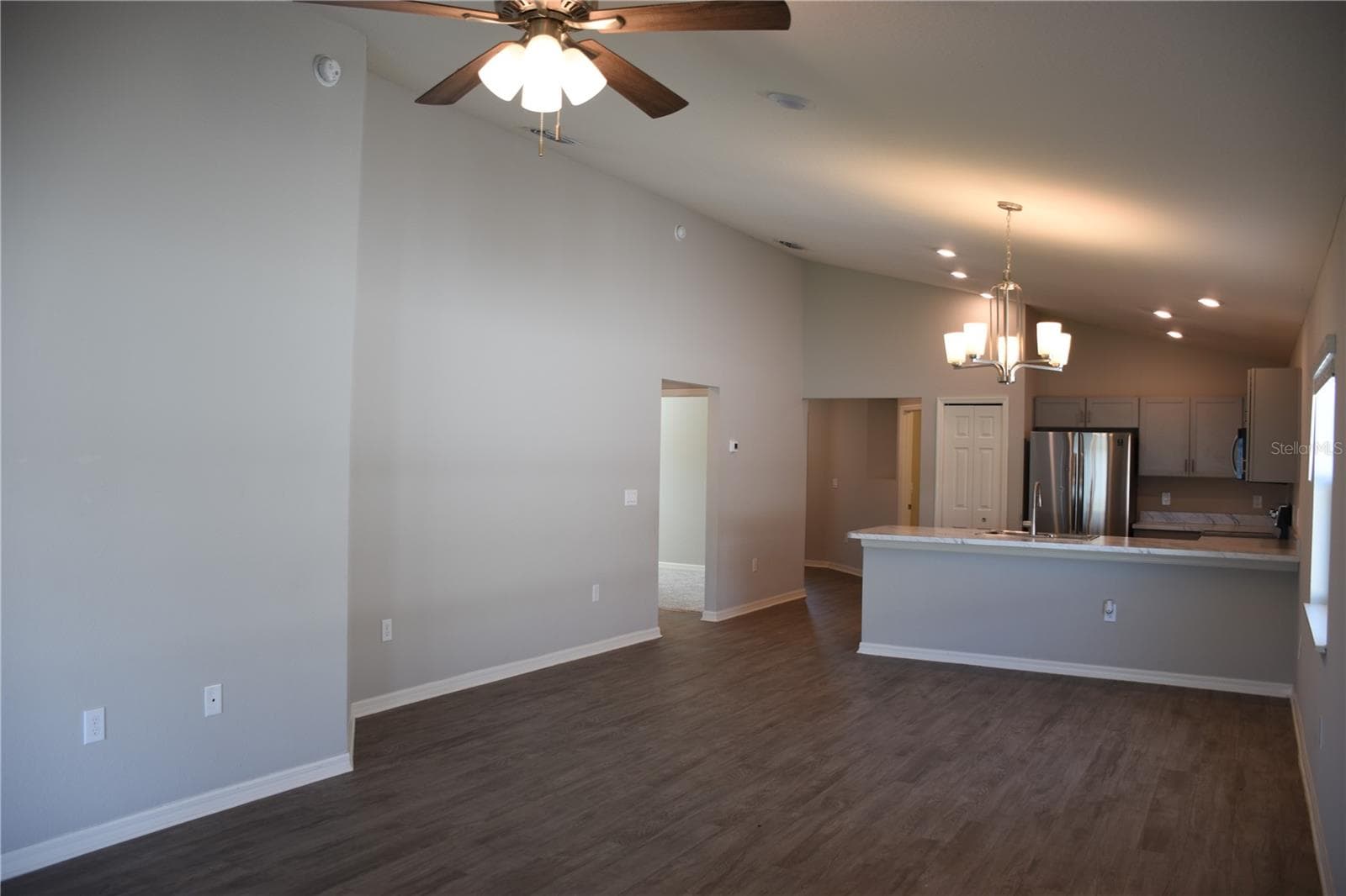 Living/Dining Room - 372 CASCARA LN, AUBURNDALE
