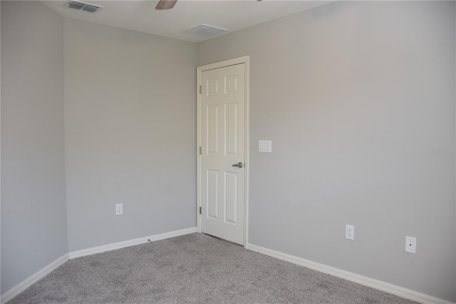 Single Family Residence at 372 CASCARA LN, AUBURNDALE, photo 25 of 40