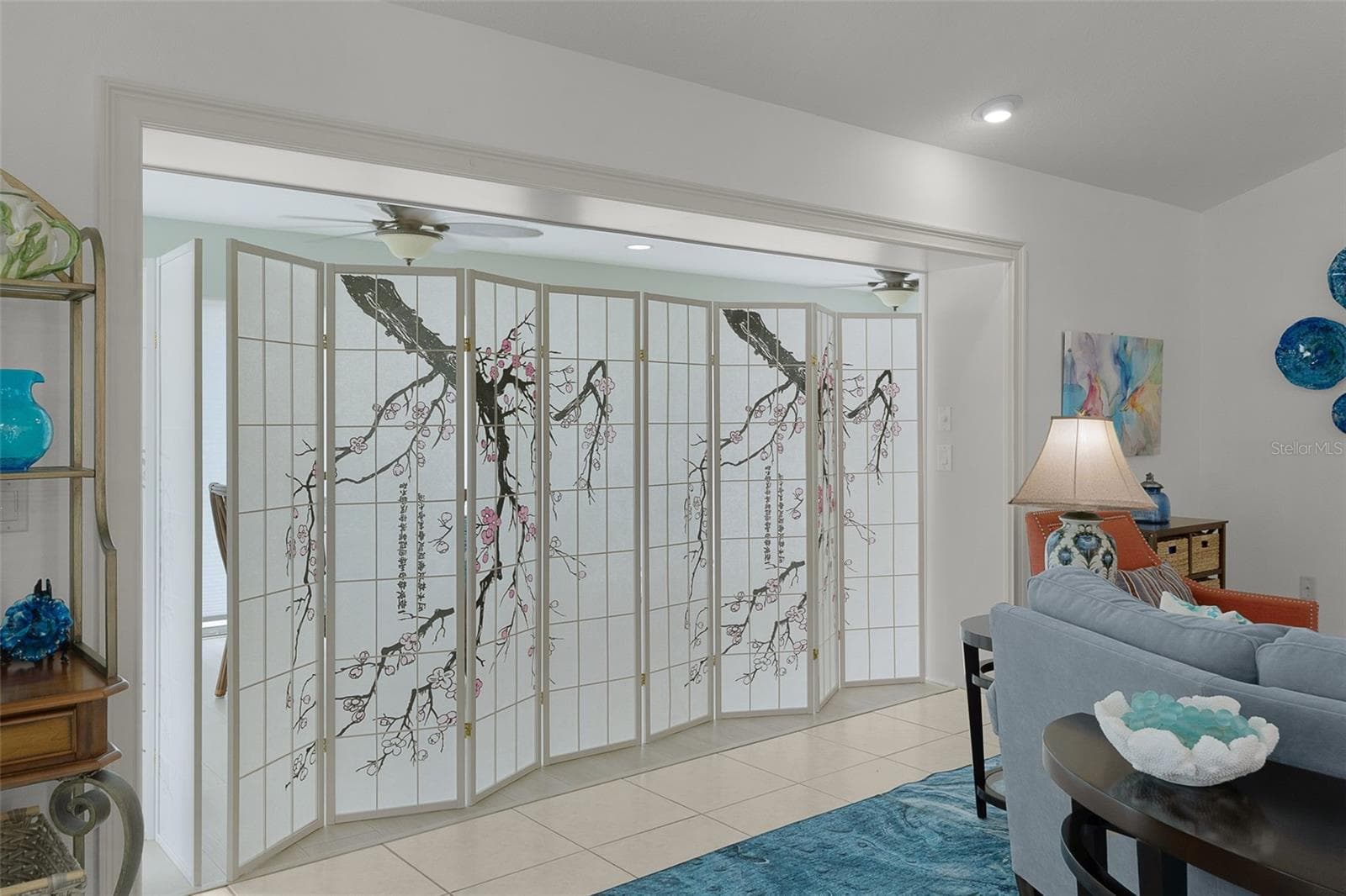 enclosed climate controlled solarium - 1744 GIST CT, THE VILLAGES