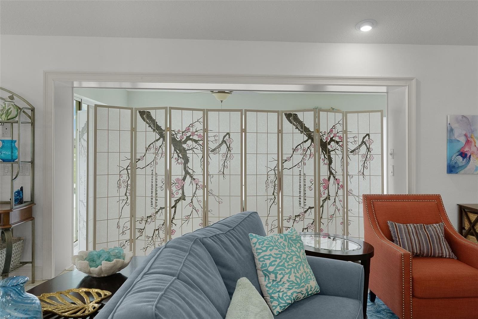 enclosed climate controlled solarium - 1744 GIST CT, THE VILLAGES