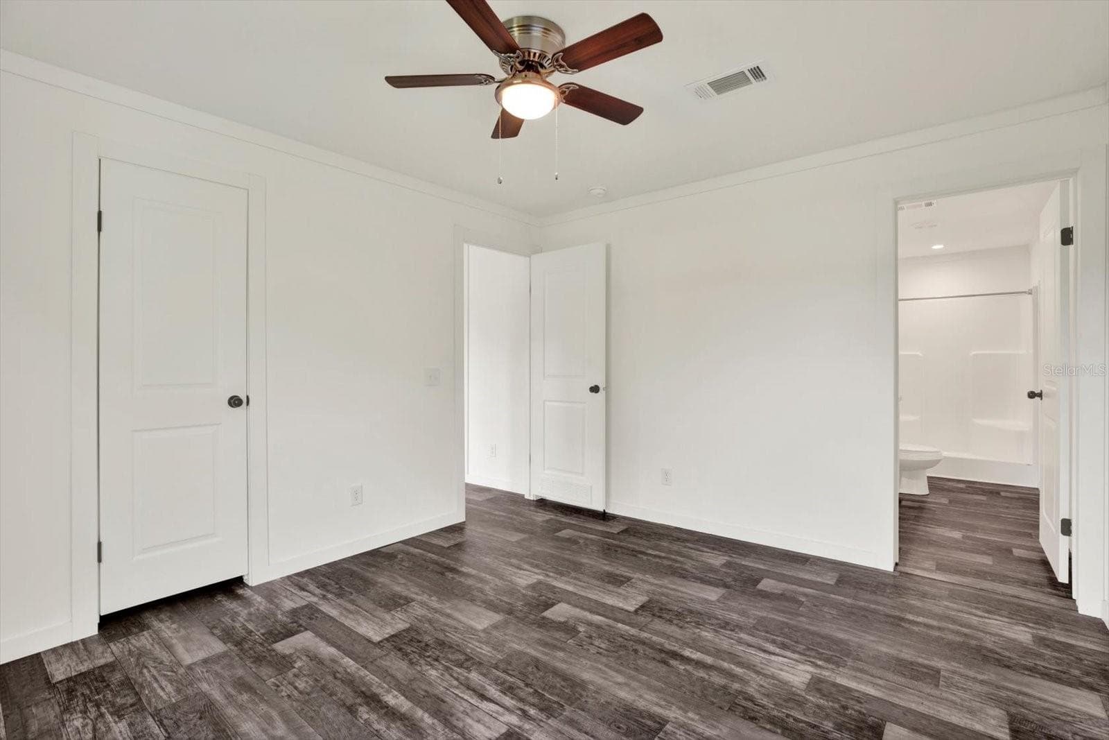 Manufactured Home at 16066 NARROW ST, BROOKSVILLE, photo 9 of 19