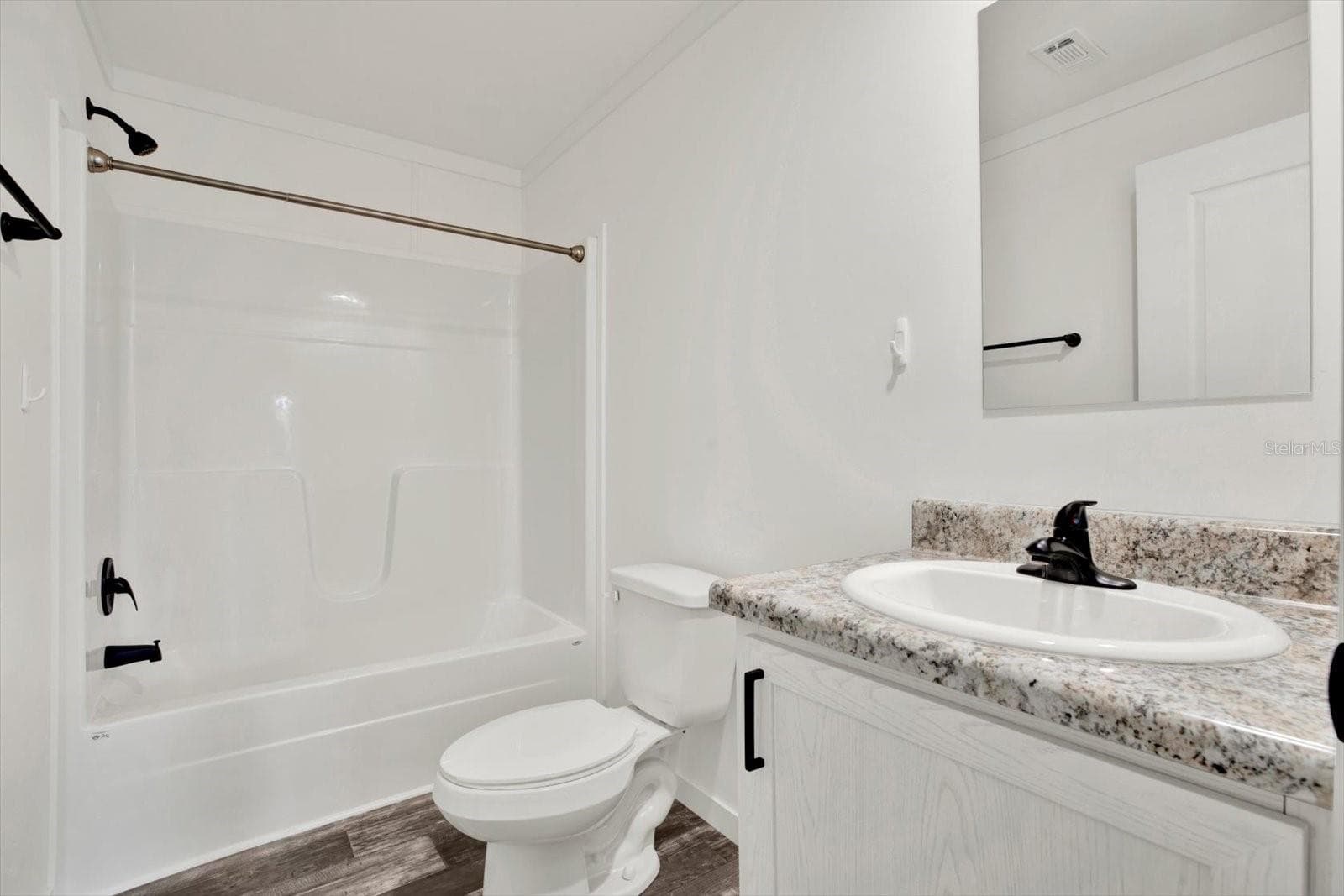 Manufactured Home at 16066 NARROW ST, BROOKSVILLE, photo 13 of 19