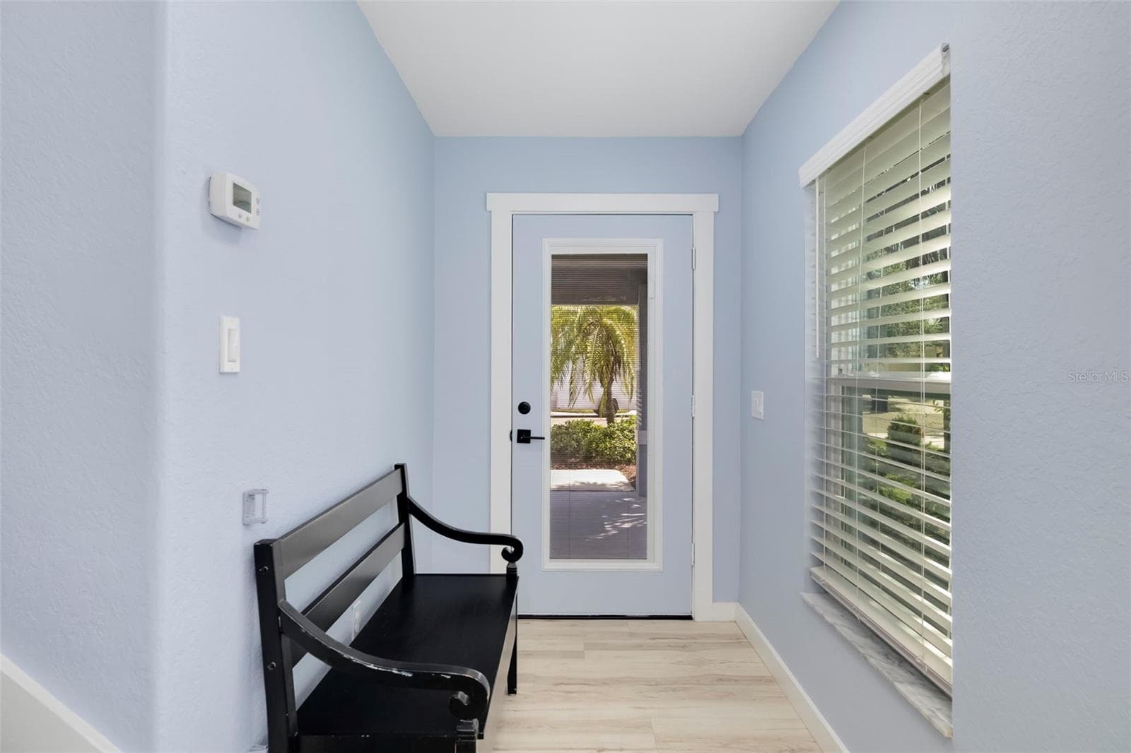 Single Family Residence at 206 BEACON HARBOUR LOOP, BRADENTON, photo 7 of 55