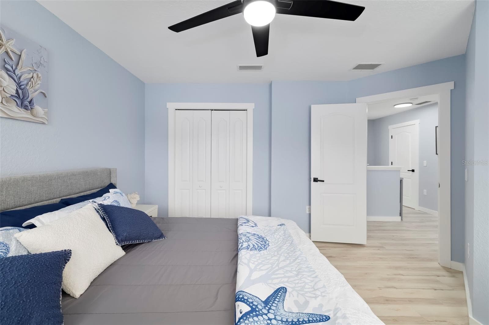 Single Family Residence at 206 BEACON HARBOUR LOOP, BRADENTON, photo 30 of 55
