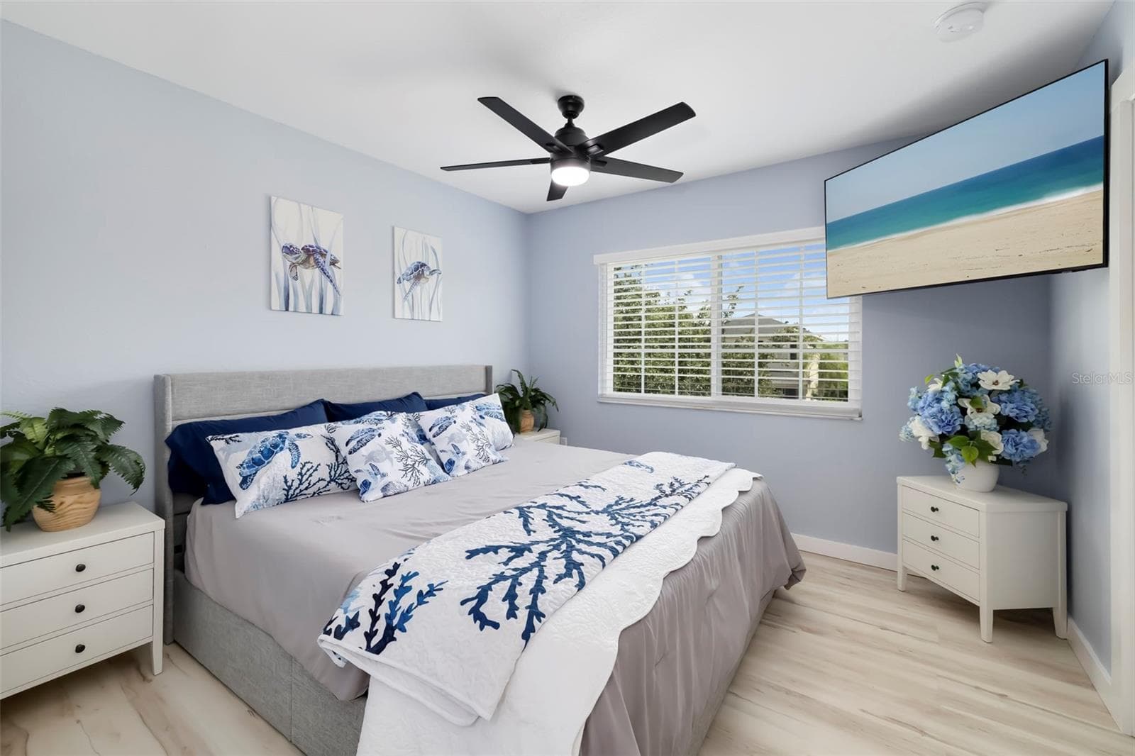 Single Family Residence at 206 BEACON HARBOUR LOOP, BRADENTON, photo 32 of 55