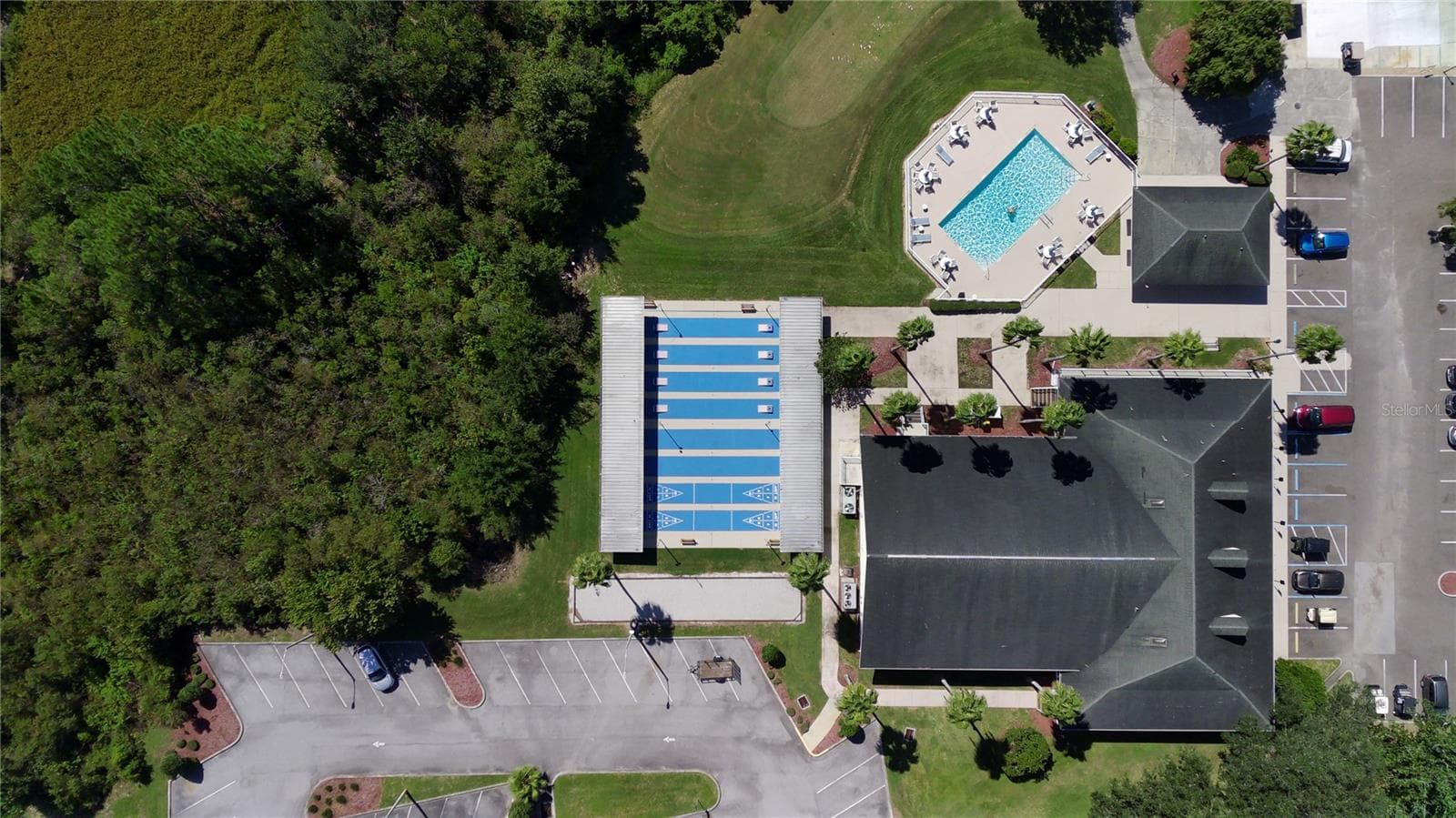 Activity center, community pool, cornhole, shuffleboard and bocce ball. - 29439 SCHINNECOCK HILLS LN, SAN ANTONIO