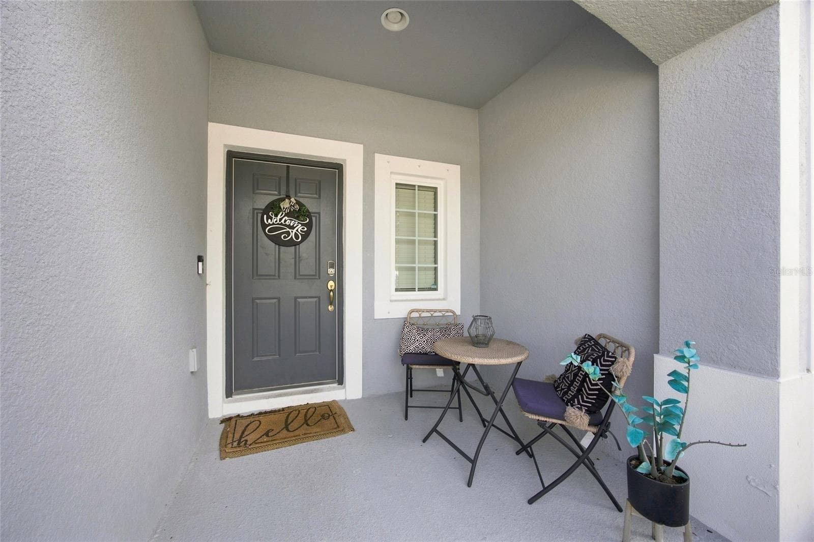 Townhouse at 7030 SUMMER HOLLY PL, RIVERVIEW, photo 4 of 35
