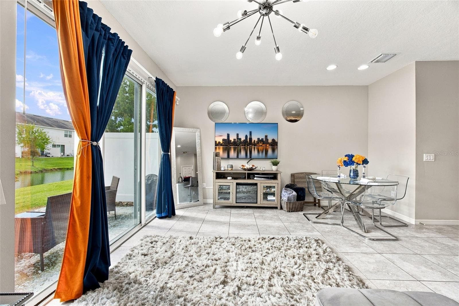 Townhouse at 7030 SUMMER HOLLY PL, RIVERVIEW, photo 10 of 35