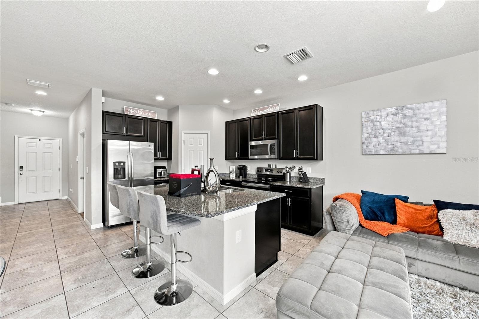 Townhouse at 7030 SUMMER HOLLY PL, RIVERVIEW, photo 13 of 35