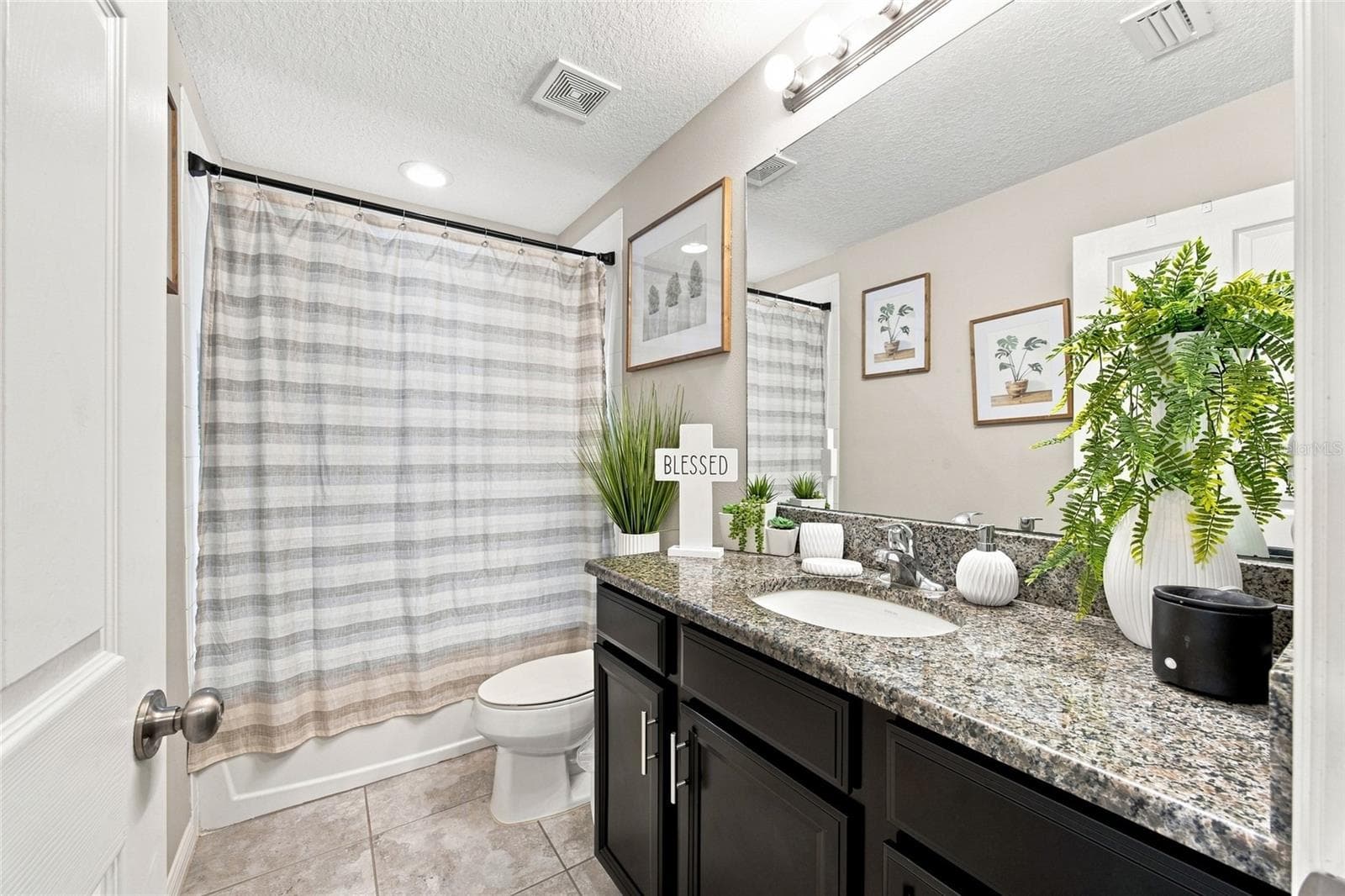 Townhouse at 7030 SUMMER HOLLY PL, RIVERVIEW, photo 24 of 35