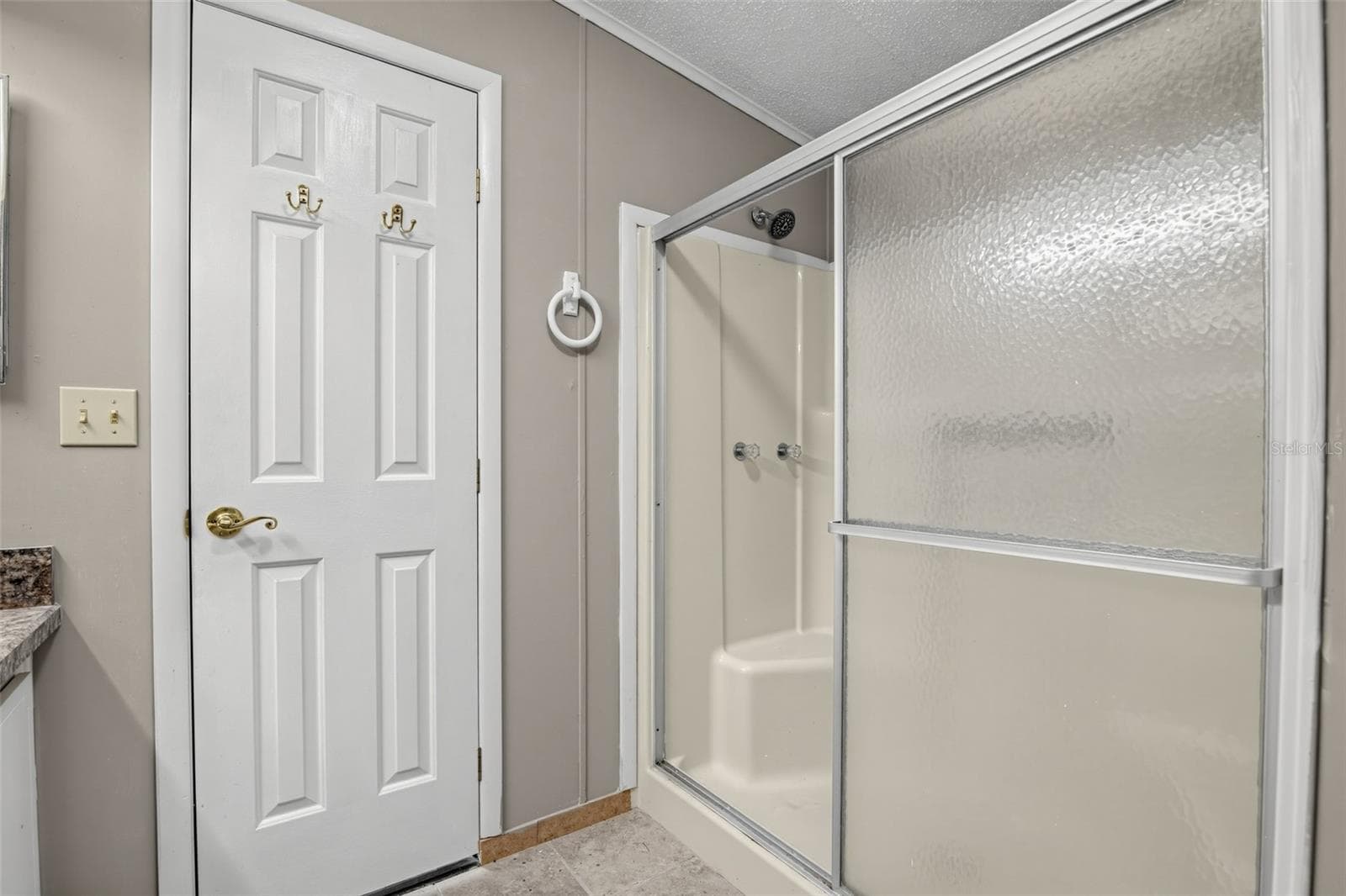 Manufactured Home at 1537 E SCHWARTZ BLVD, LADY LAKE, photo 22 of 30