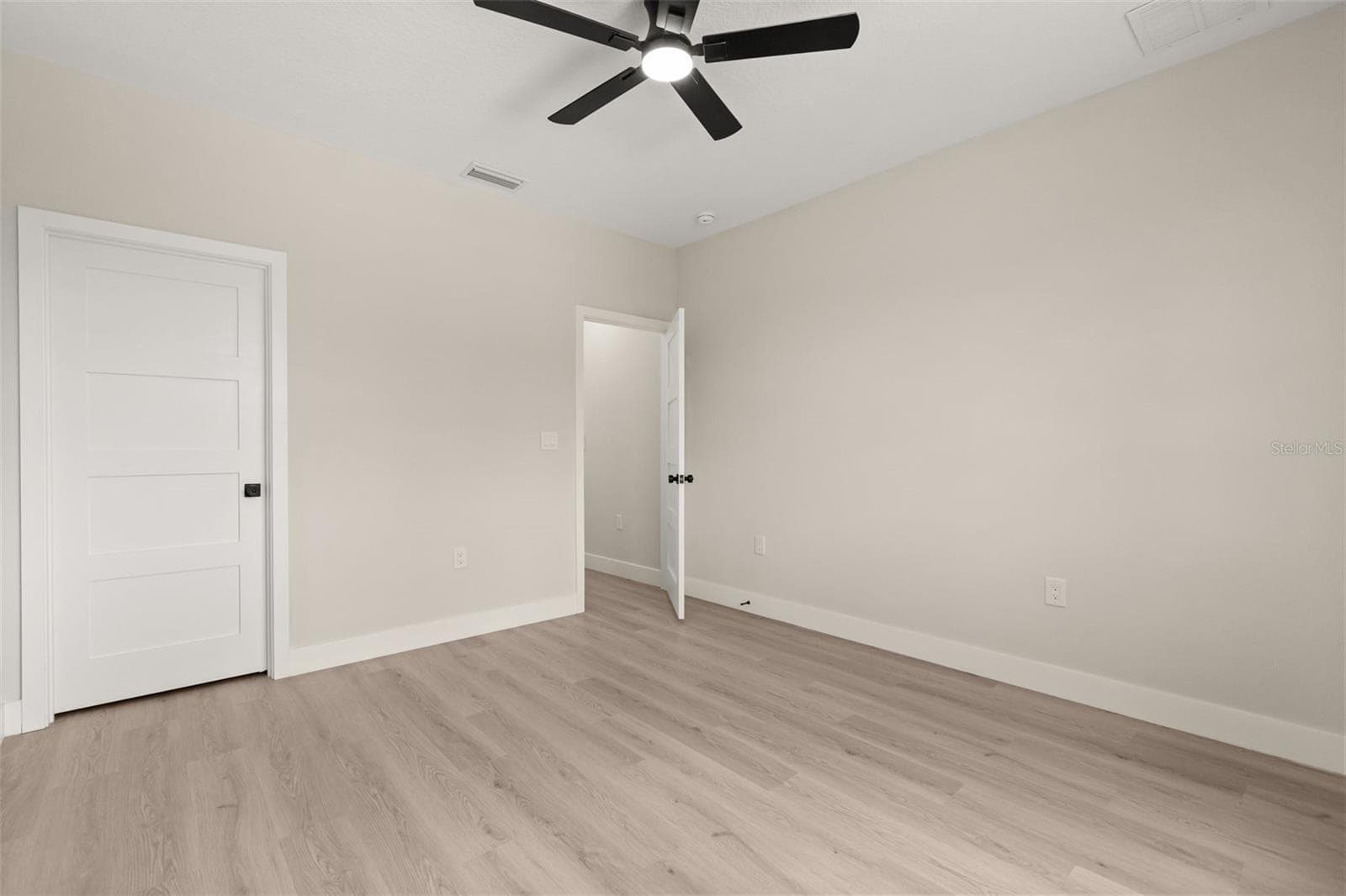 Single Family Residence at 19215 NUTMEG ST, ORLANDO, photo 24 of 44
