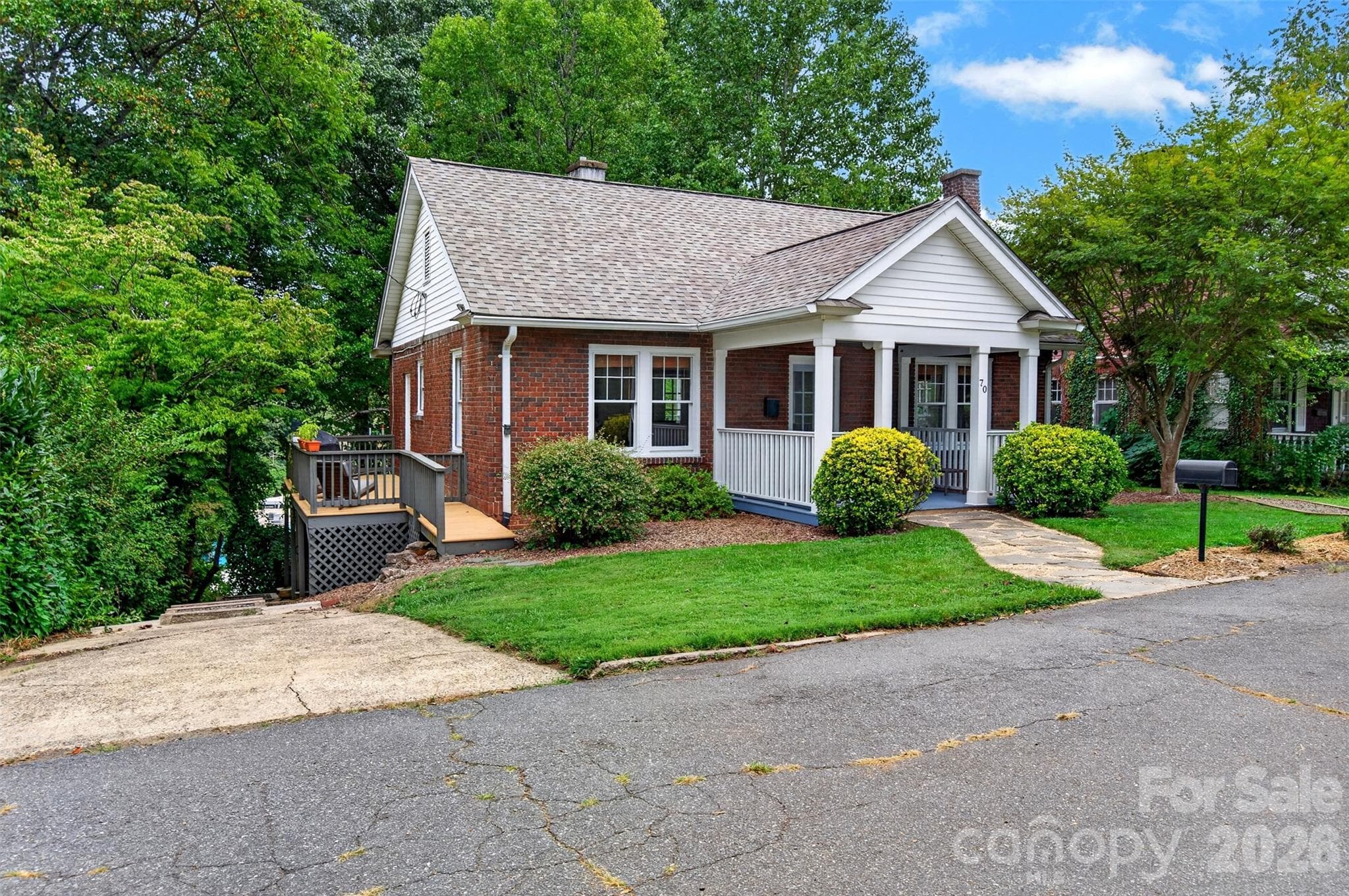 Single Family Residence at 70 Saint Dunstans Circle, Asheville, photo 2 of 40