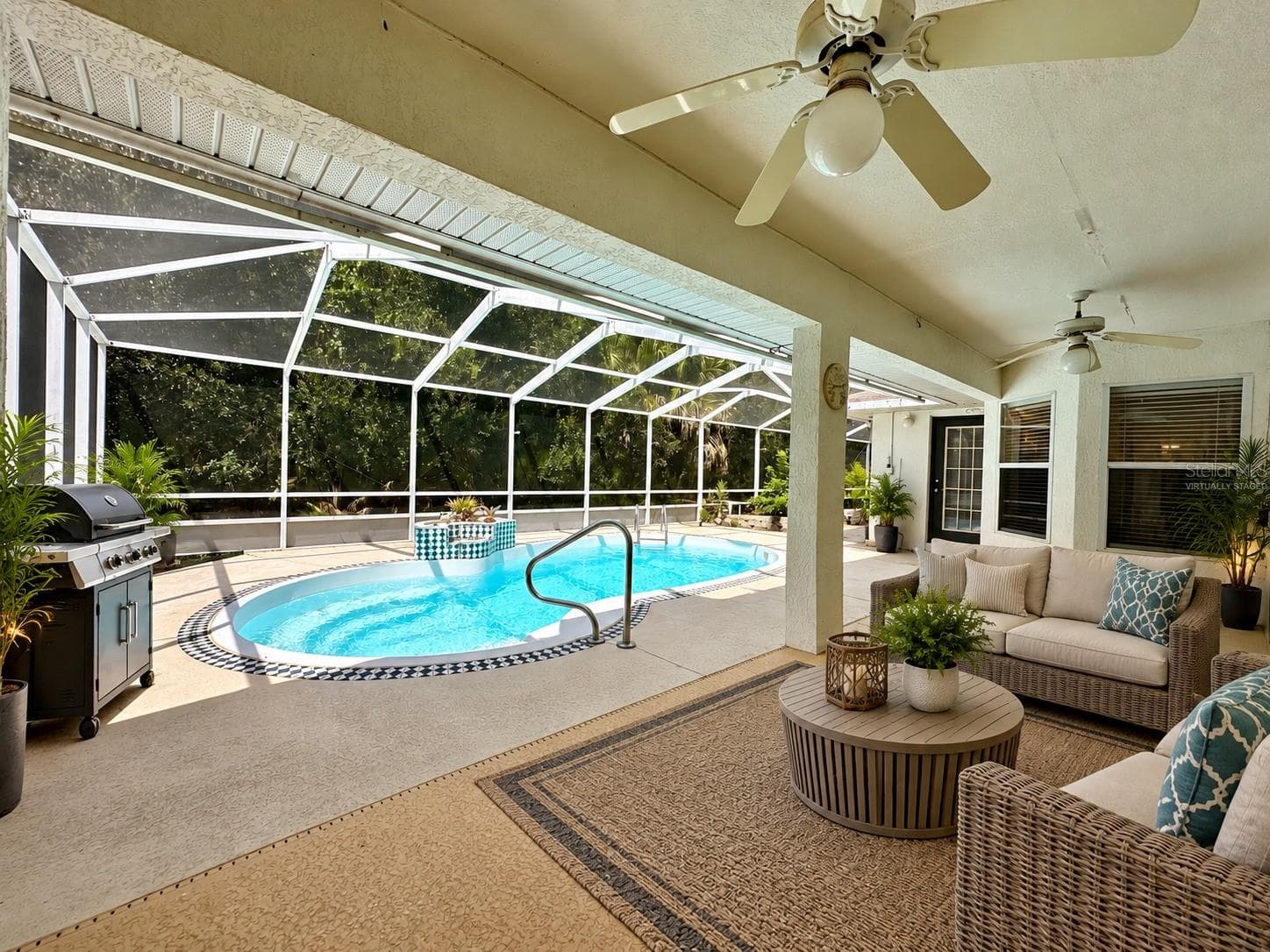 VIRTUALLY STAGED - 29439 SCHINNECOCK HILLS LN, SAN ANTONIO