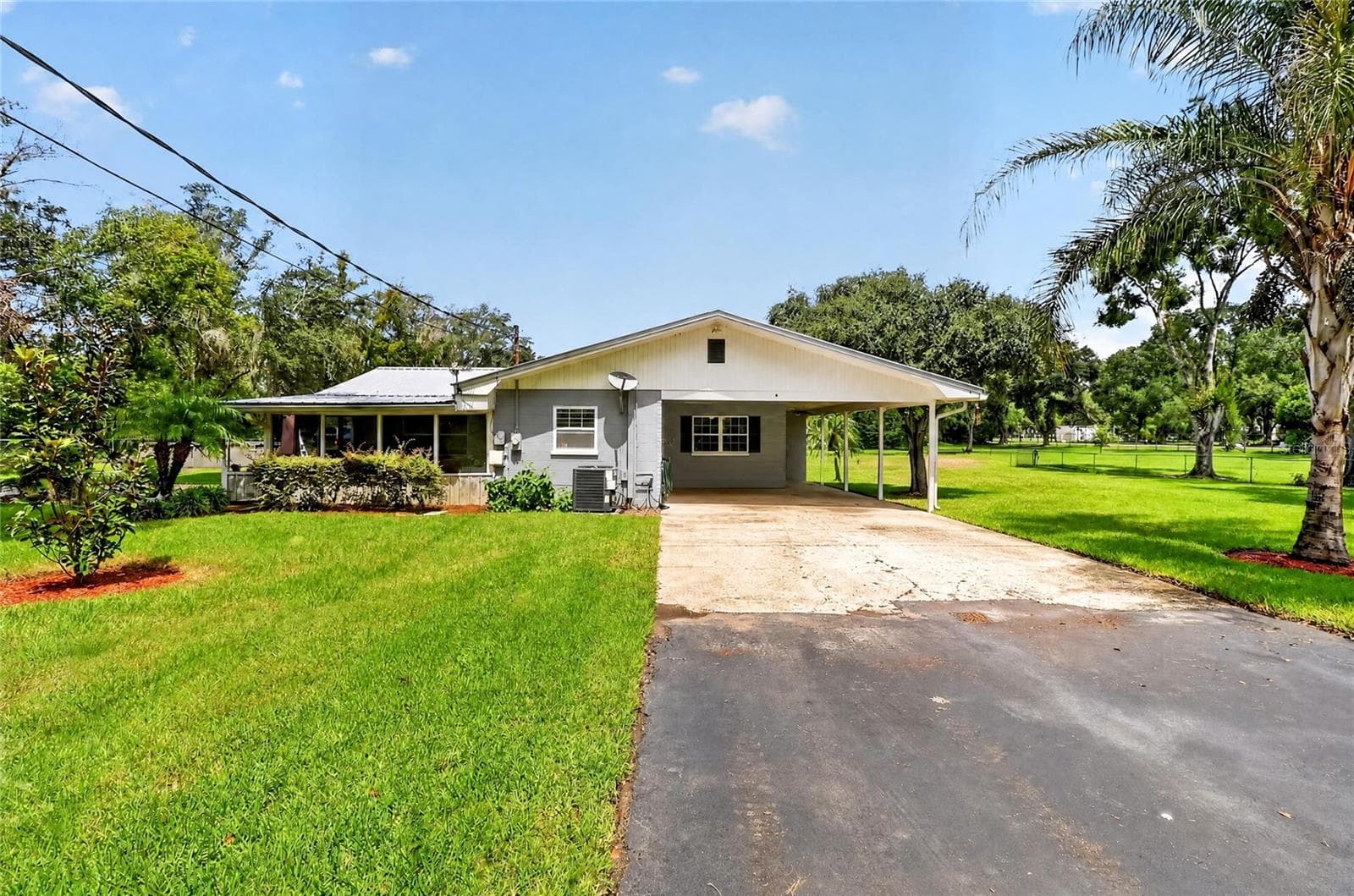 Single Family Residence at 7430 GREEN RD, LAKELAND, photo 4 of 79
