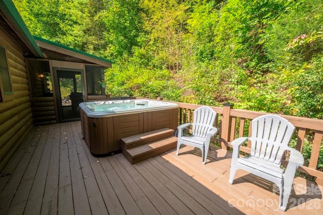 Sink into the relaxing sounds of Pisgah Forest - 174 Nix Creek Road, Canton