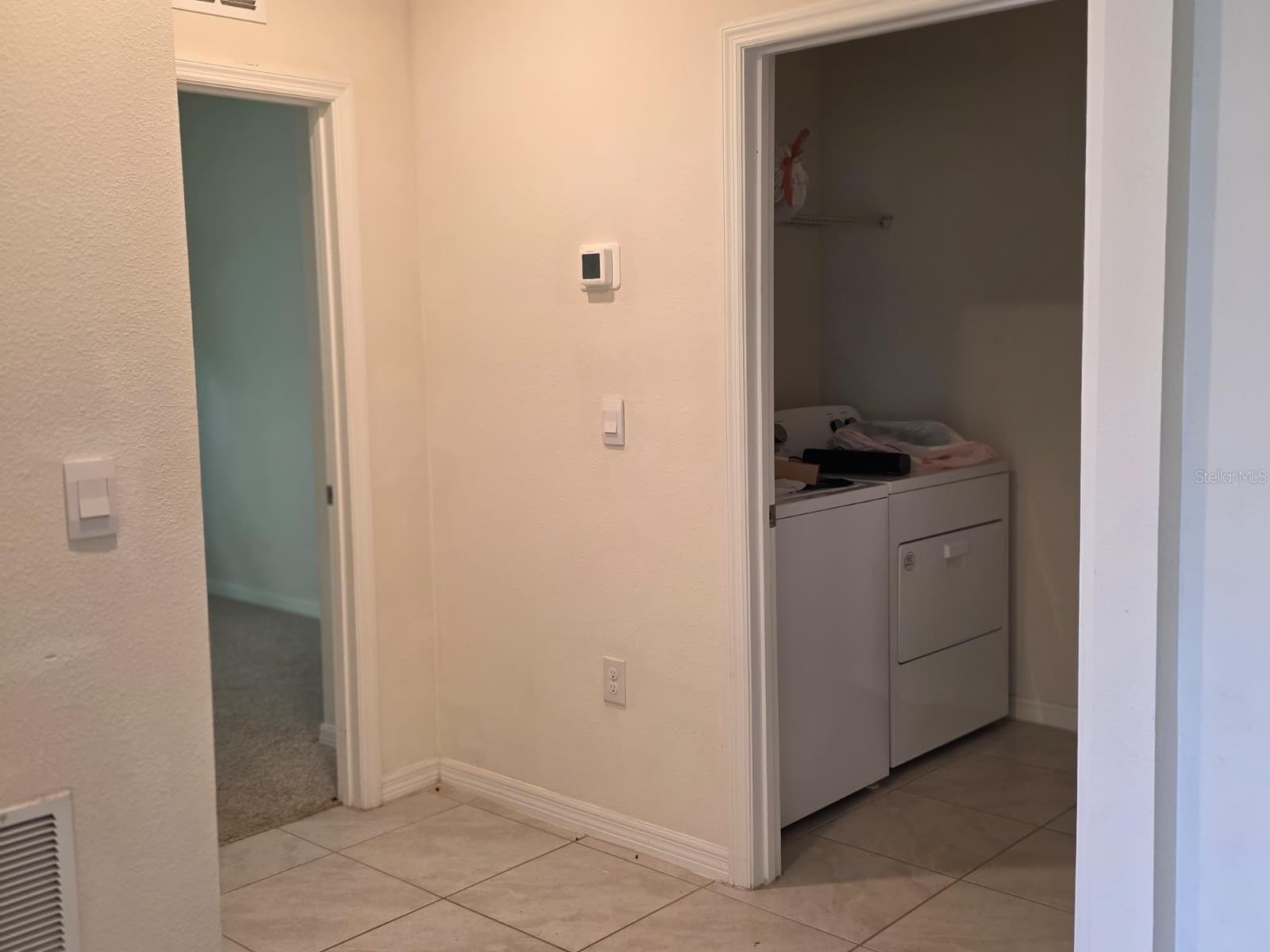 Single Family Residence at 3285 EASTGROVE TER, SANFORD, photo 5 of 16