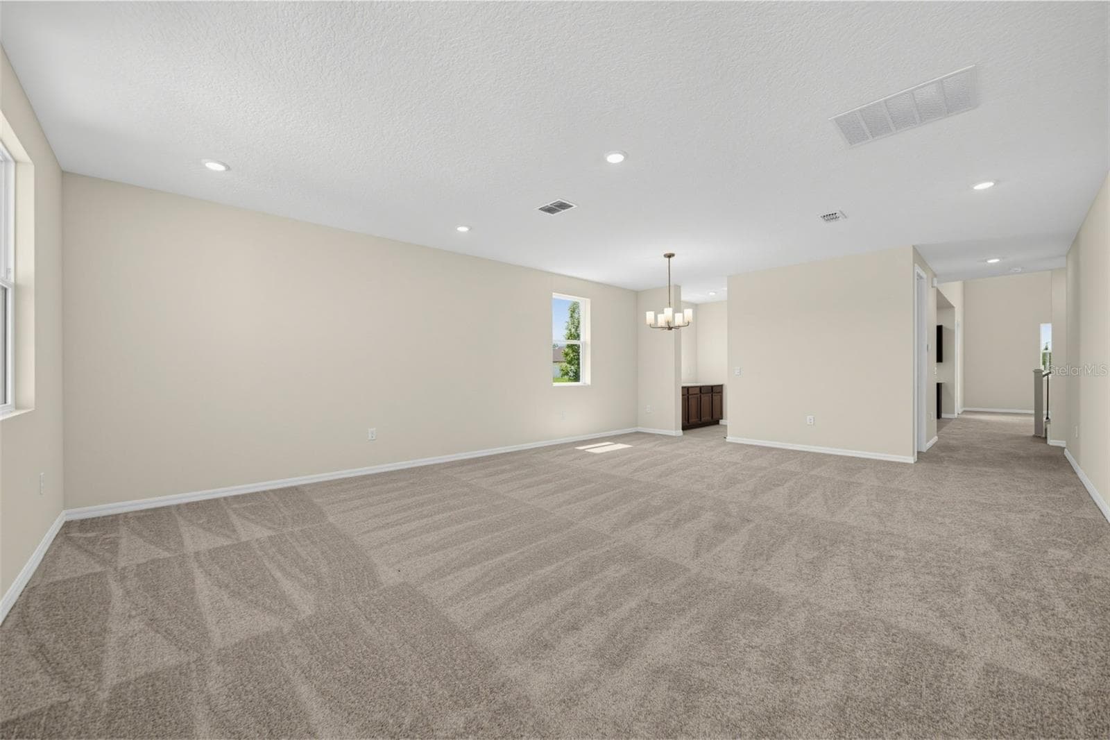 Single Family Residence at 30161 EMERALD FOREST DR, MOUNT DORA, photo 6 of 46