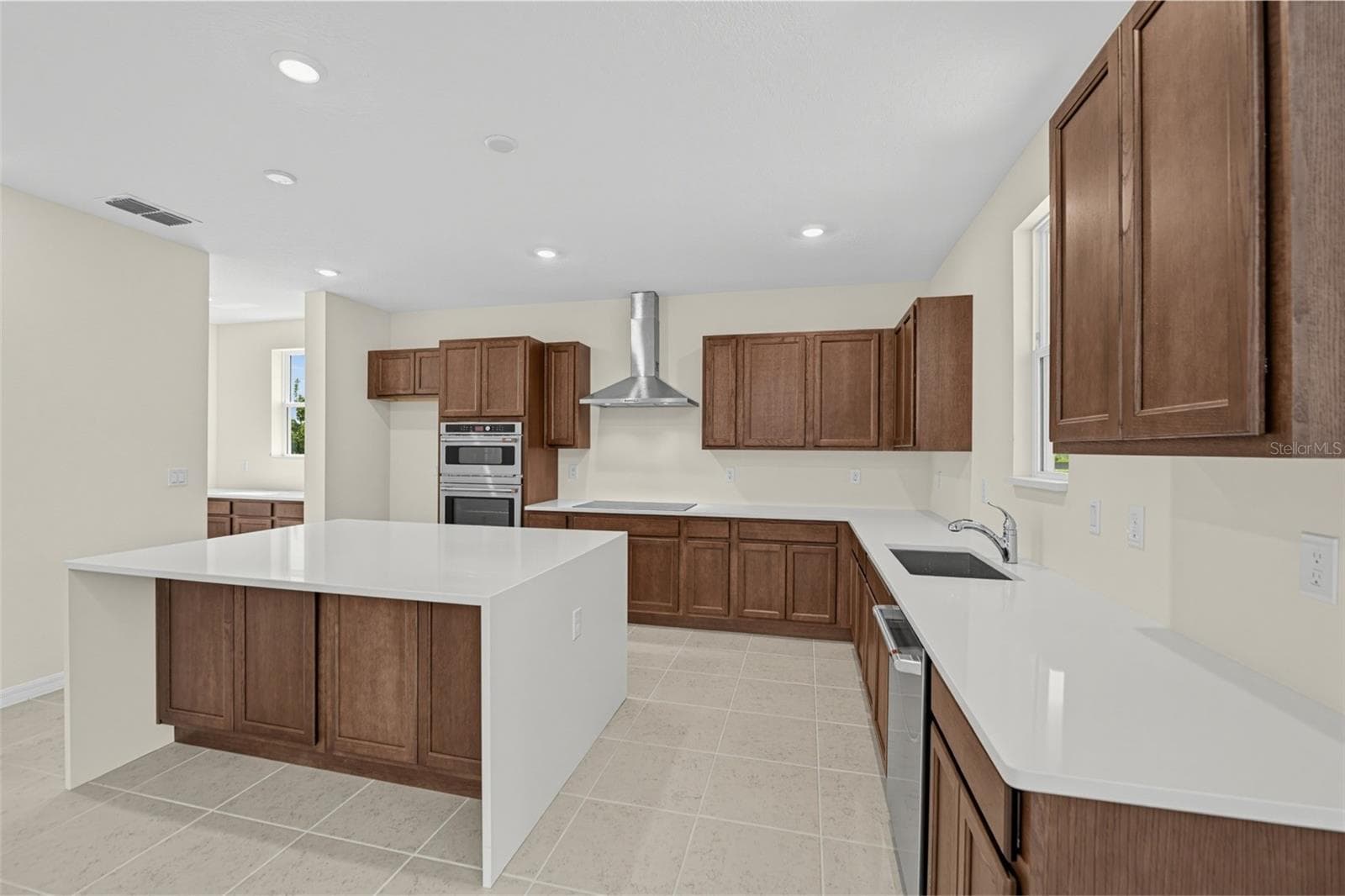 Single Family Residence at 30161 EMERALD FOREST DR, MOUNT DORA, photo 22 of 46