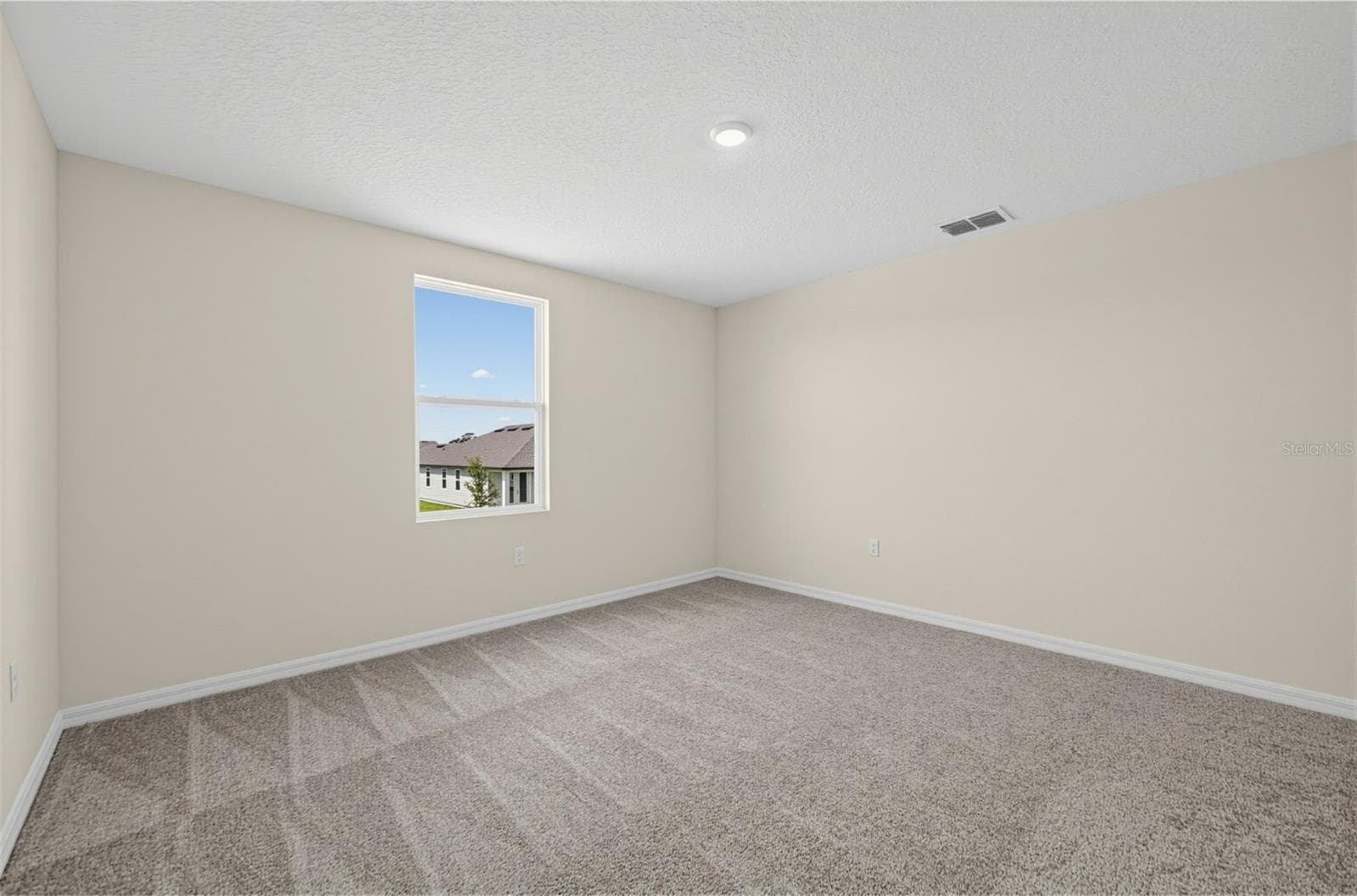 Single Family Residence at 30161 EMERALD FOREST DR, MOUNT DORA, photo 32 of 46