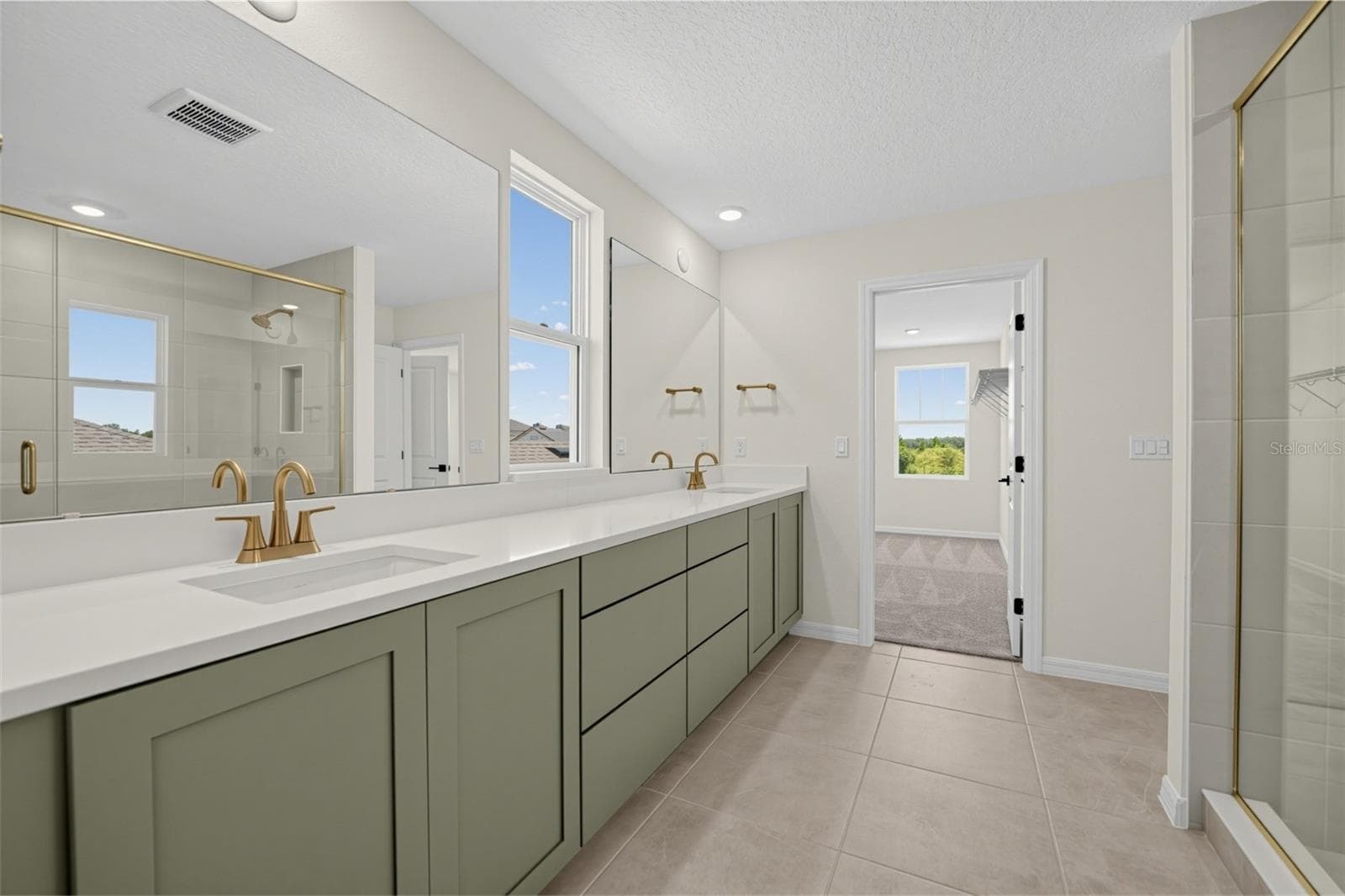 Single Family Residence at 30161 EMERALD FOREST DR, MOUNT DORA, photo 38 of 46
