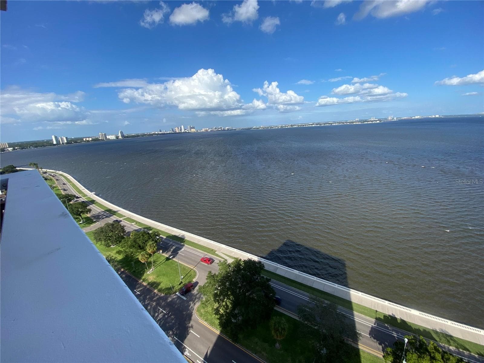 4015 BAYSHORE #17A