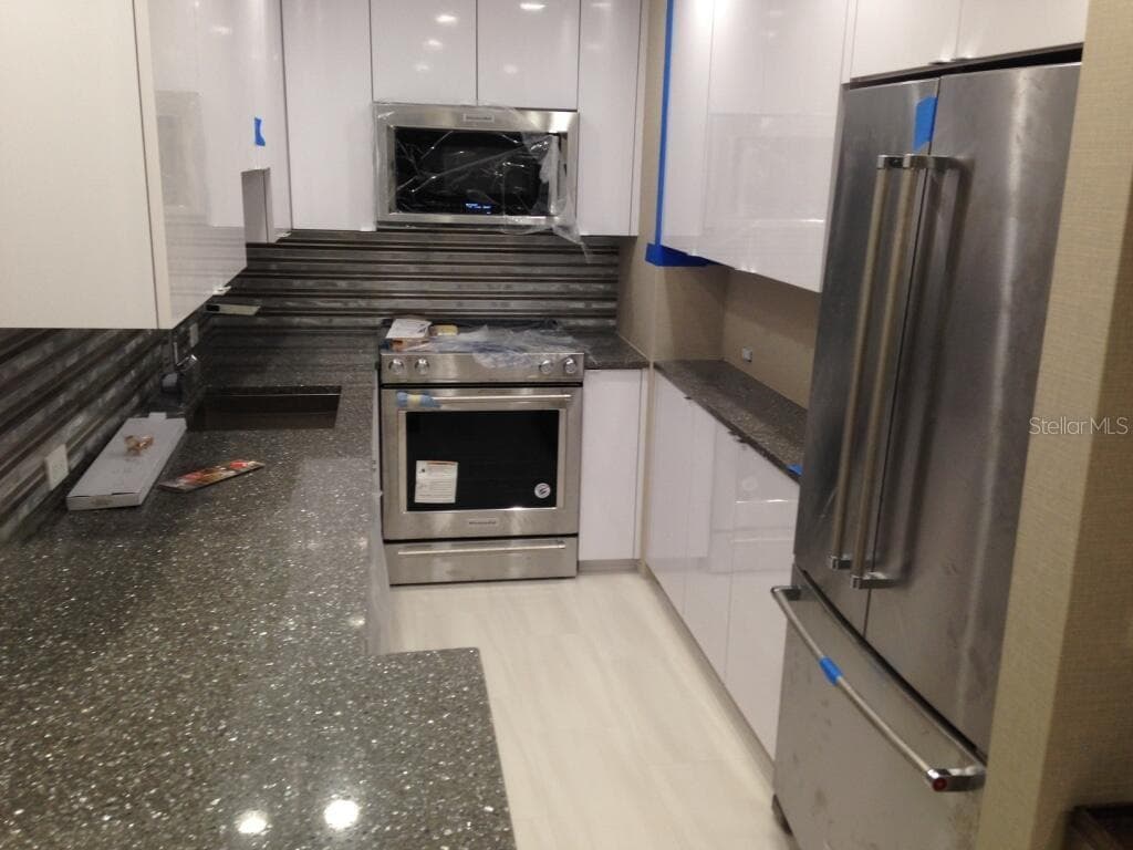 Condominium at 4015 BAYSHORE #17A, TAMPA, photo 5 of 8