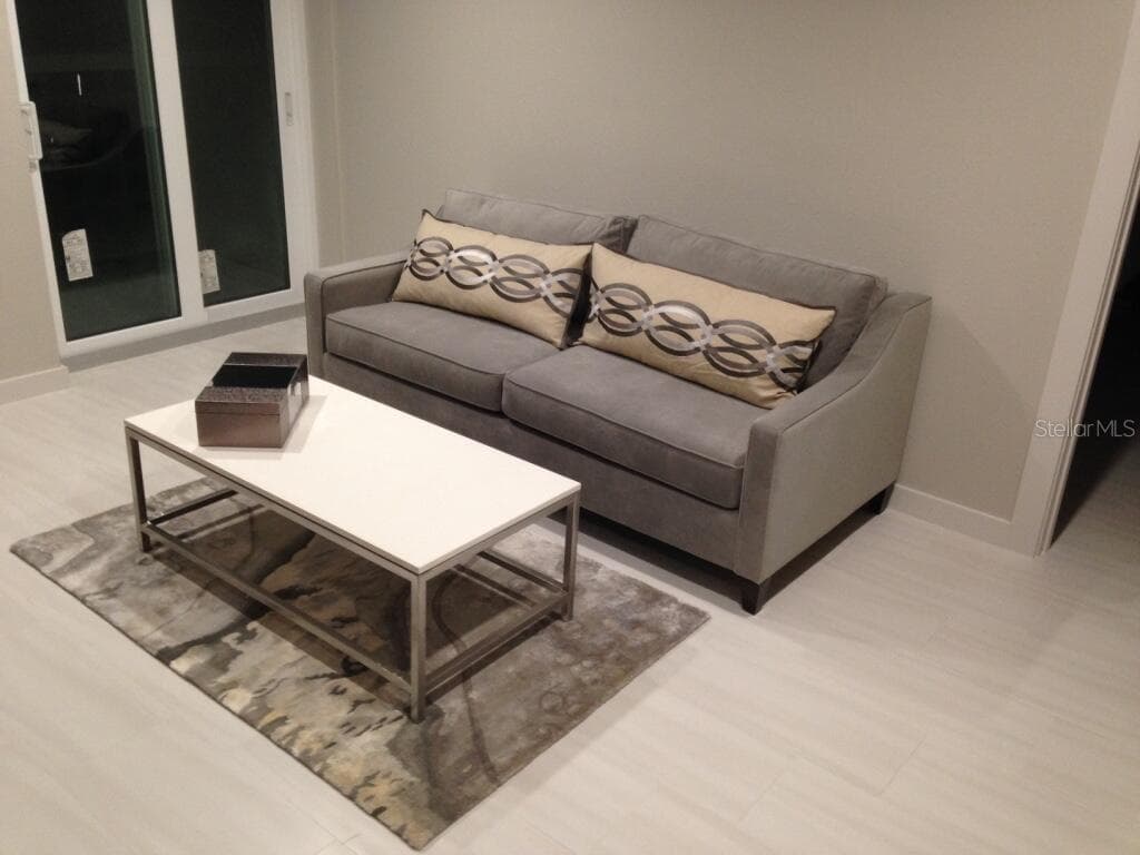 Condominium at 4015 BAYSHORE #17A, TAMPA, photo 6 of 8