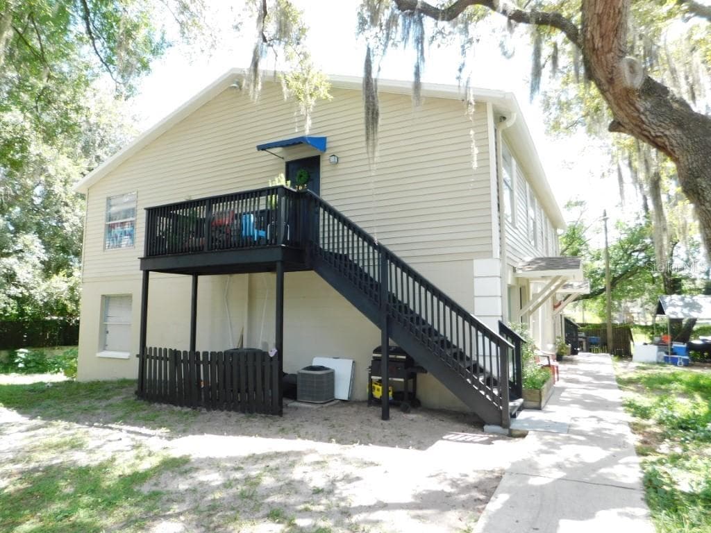 Quadruplex at 2204 E 132ND AVE, TAMPA, photo 4 of 45