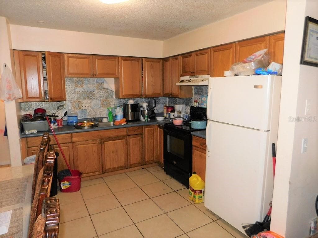 Quadruplex at 2204 E 132ND AVE, TAMPA, photo 30 of 45