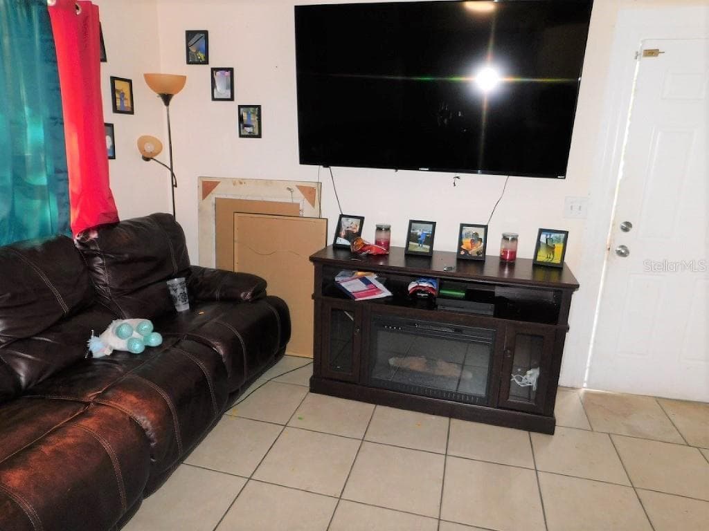 Quadruplex at 2204 E 132ND AVE, TAMPA, photo 31 of 45