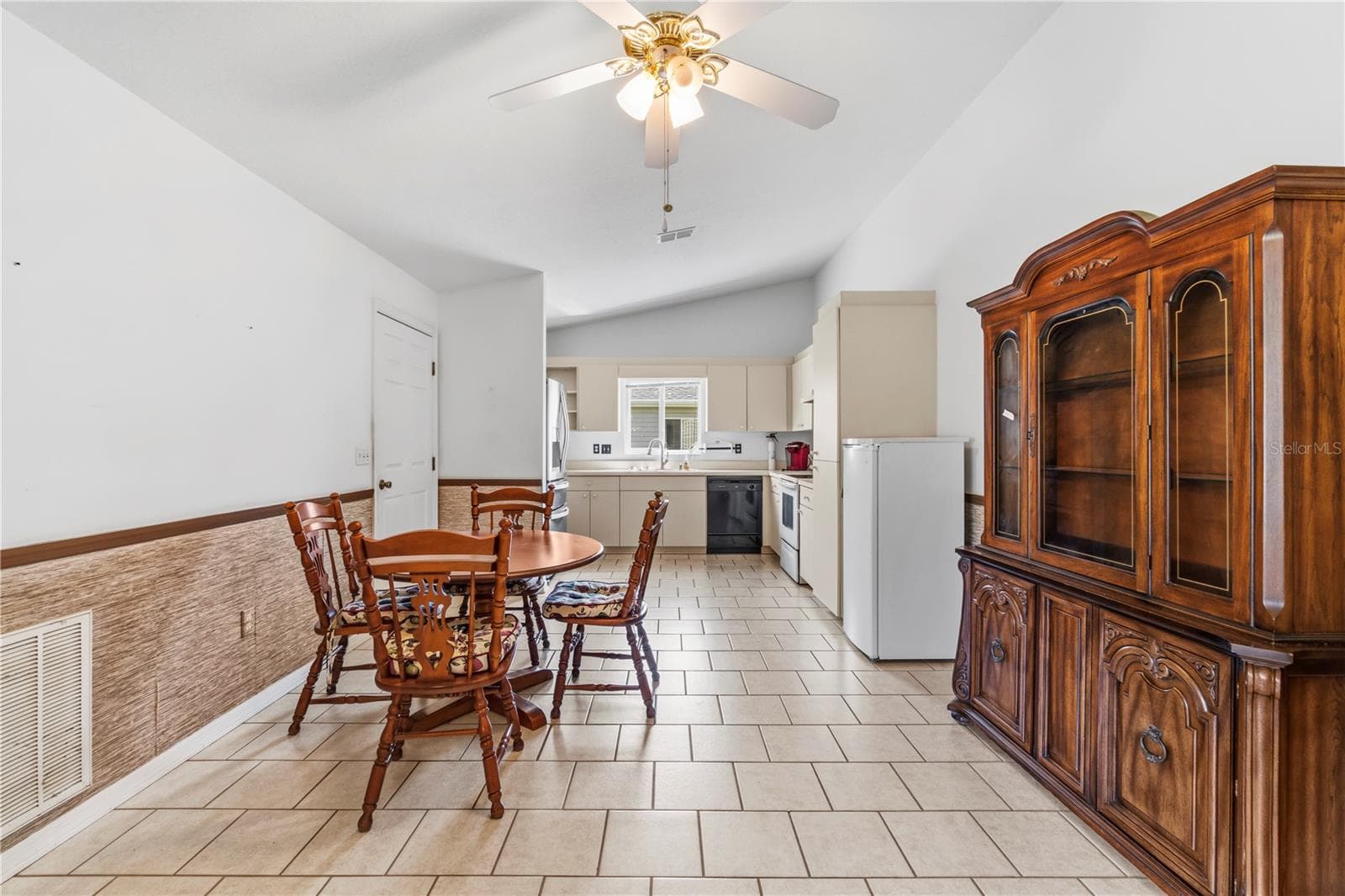 Single Family Residence at 11442 SW 139TH ST, DUNNELLON, photo 18 of 25