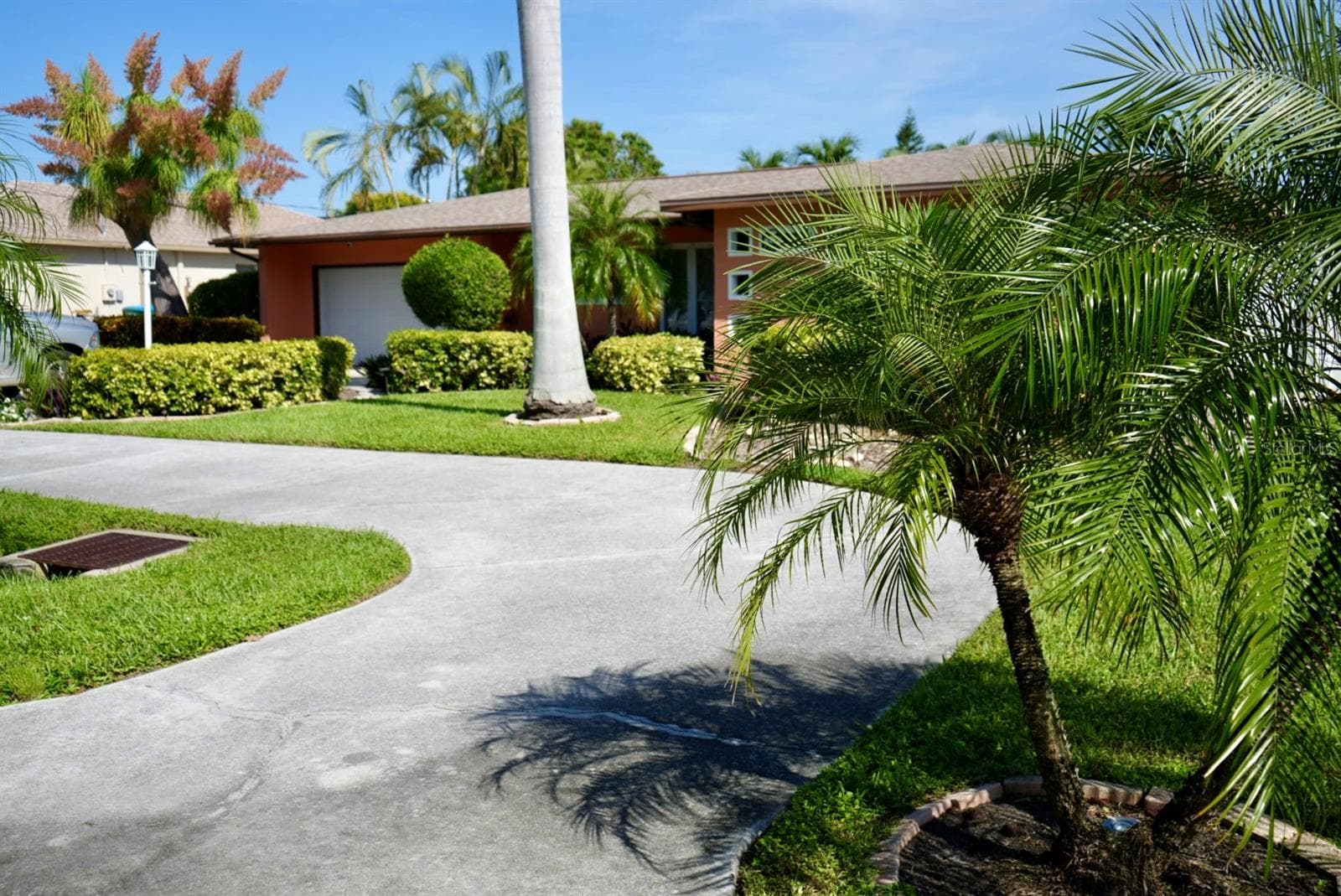 Additional Circular Driveway - 1829 CORNWALLIS PKWY, CAPE CORAL
