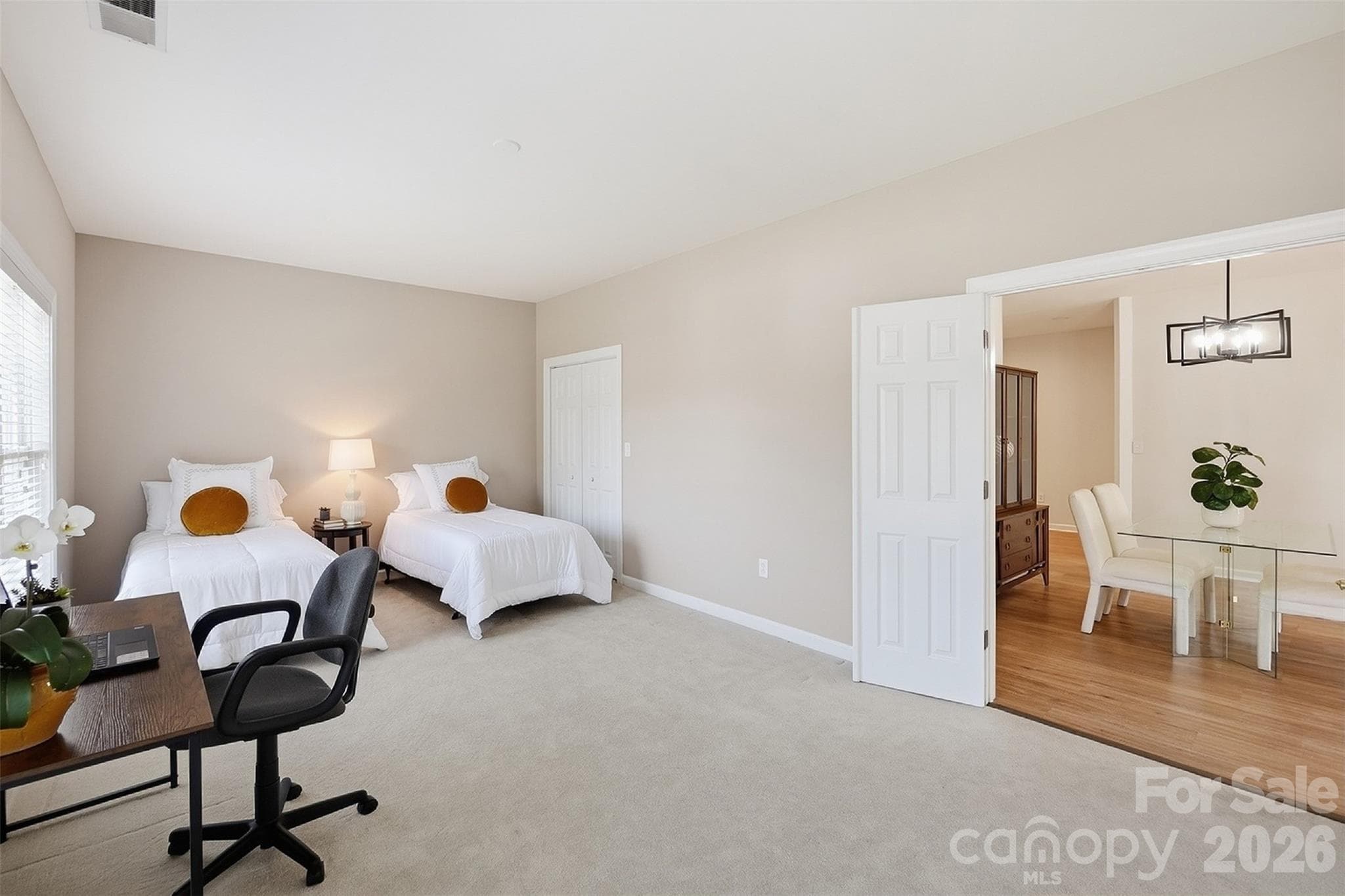 Condominium at 9920 Park Willow Drive, Charlotte, photo 17 of 24