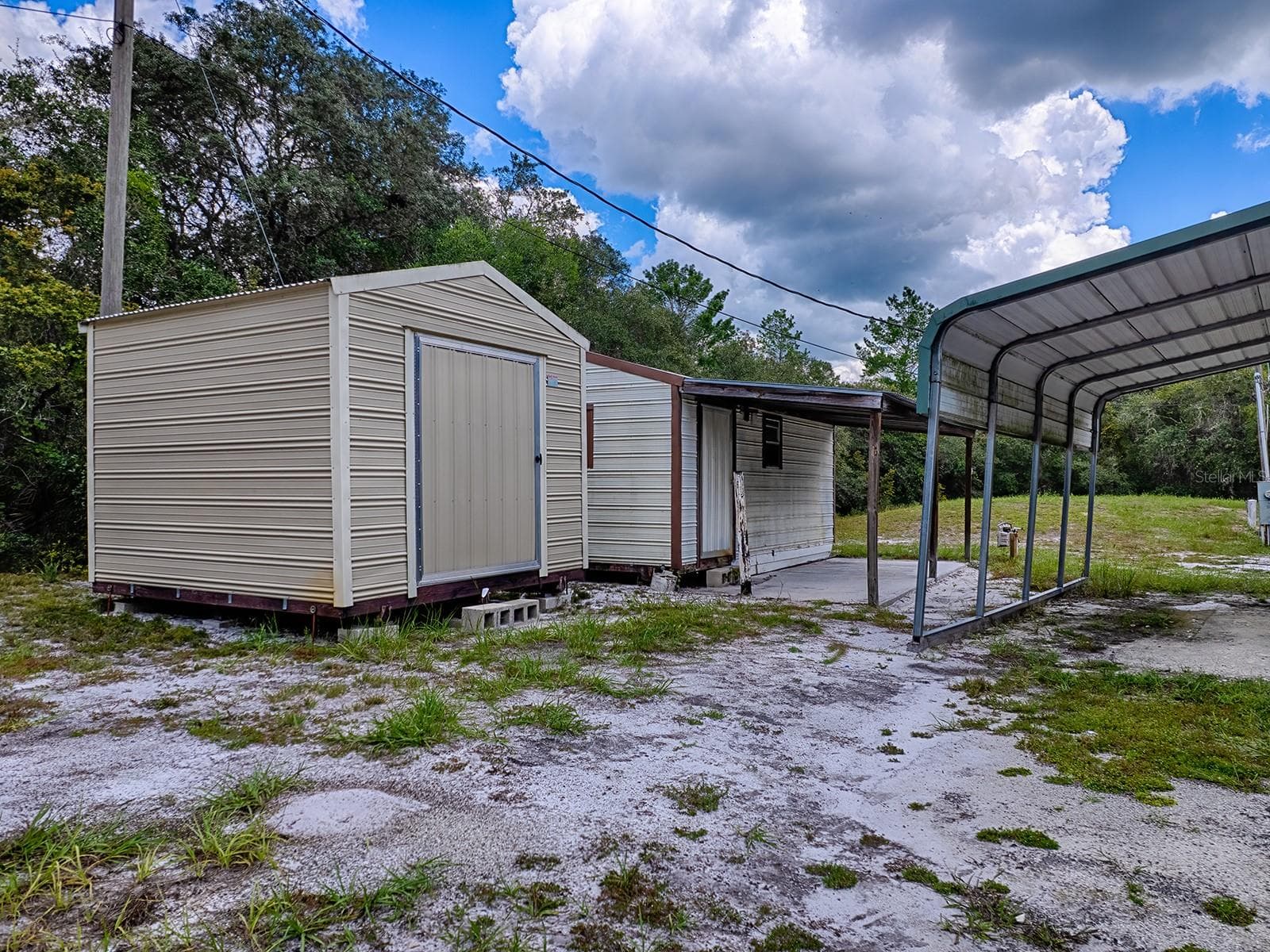 Manufactured Home at 15875 NE 148TH TERRACE RD, FORT MC COY, photo 37 of 46