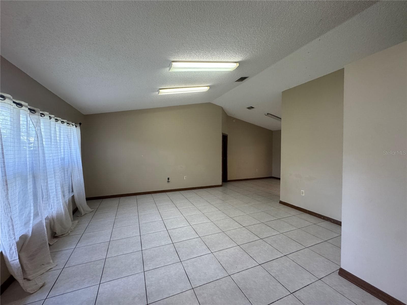 Single Family Residence at 545 BAR DR, POINCIANA, photo 4 of 49