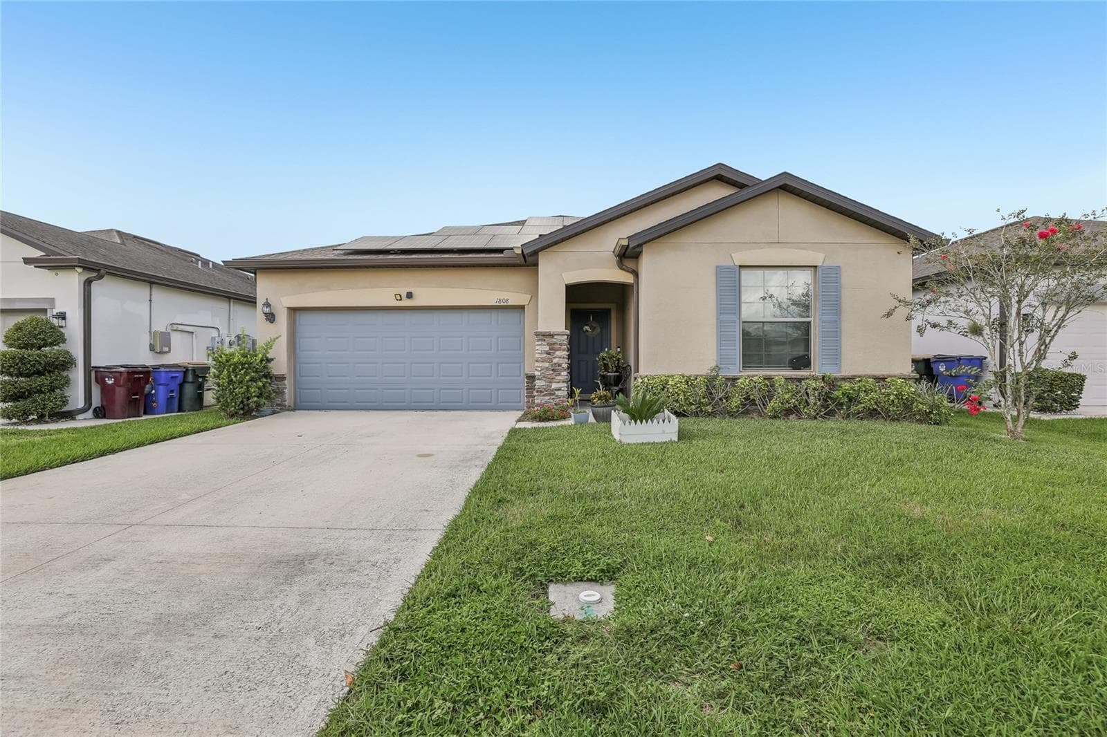 Single Family Residence at 1808 CAYMAN COVE CIR, ST CLOUD, photo 2 of 48