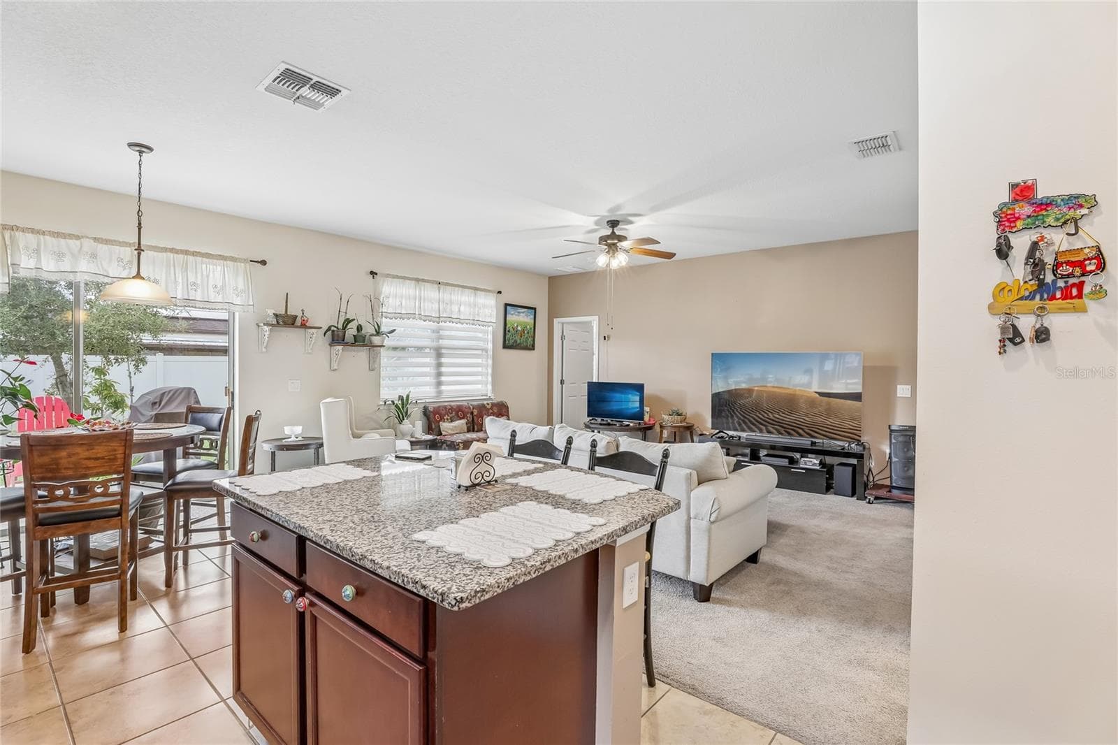 Single Family Residence at 1808 CAYMAN COVE CIR, ST CLOUD, photo 11 of 48