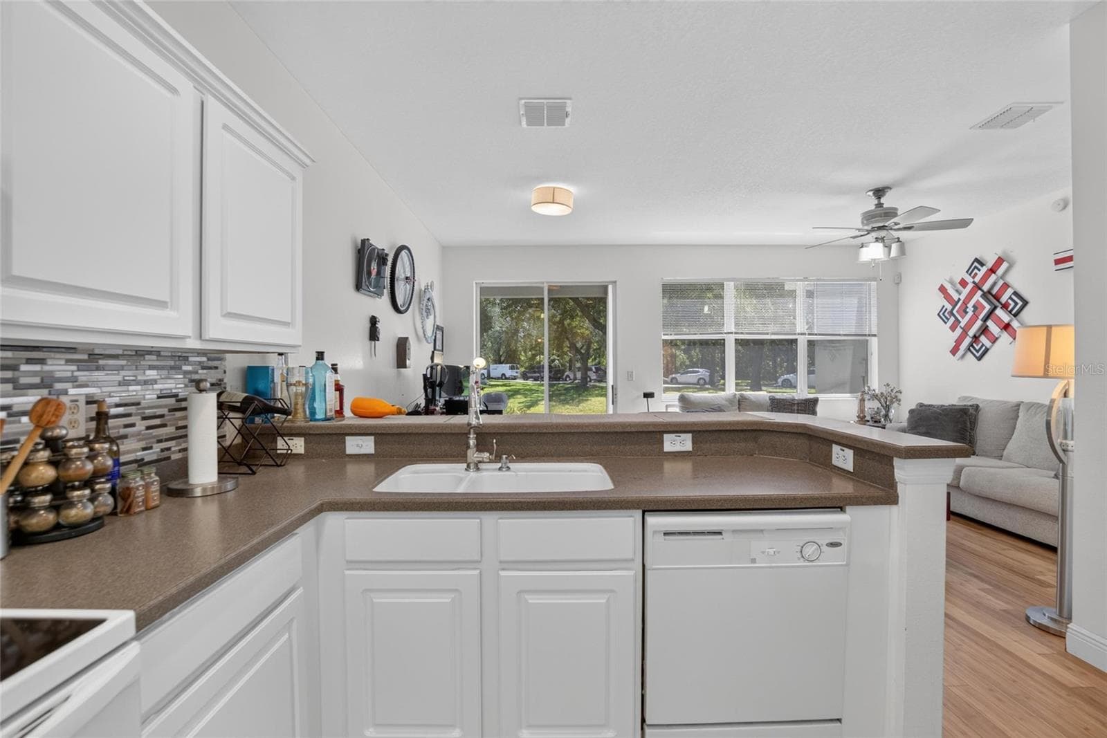 Townhouse at 19262 STONE HEDGE DR, TAMPA, photo 8 of 43