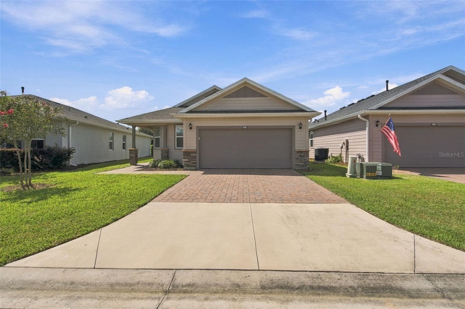 Single Family Residence at 5665 NW 40TH LOOP, OCALA, photo 2 of 73